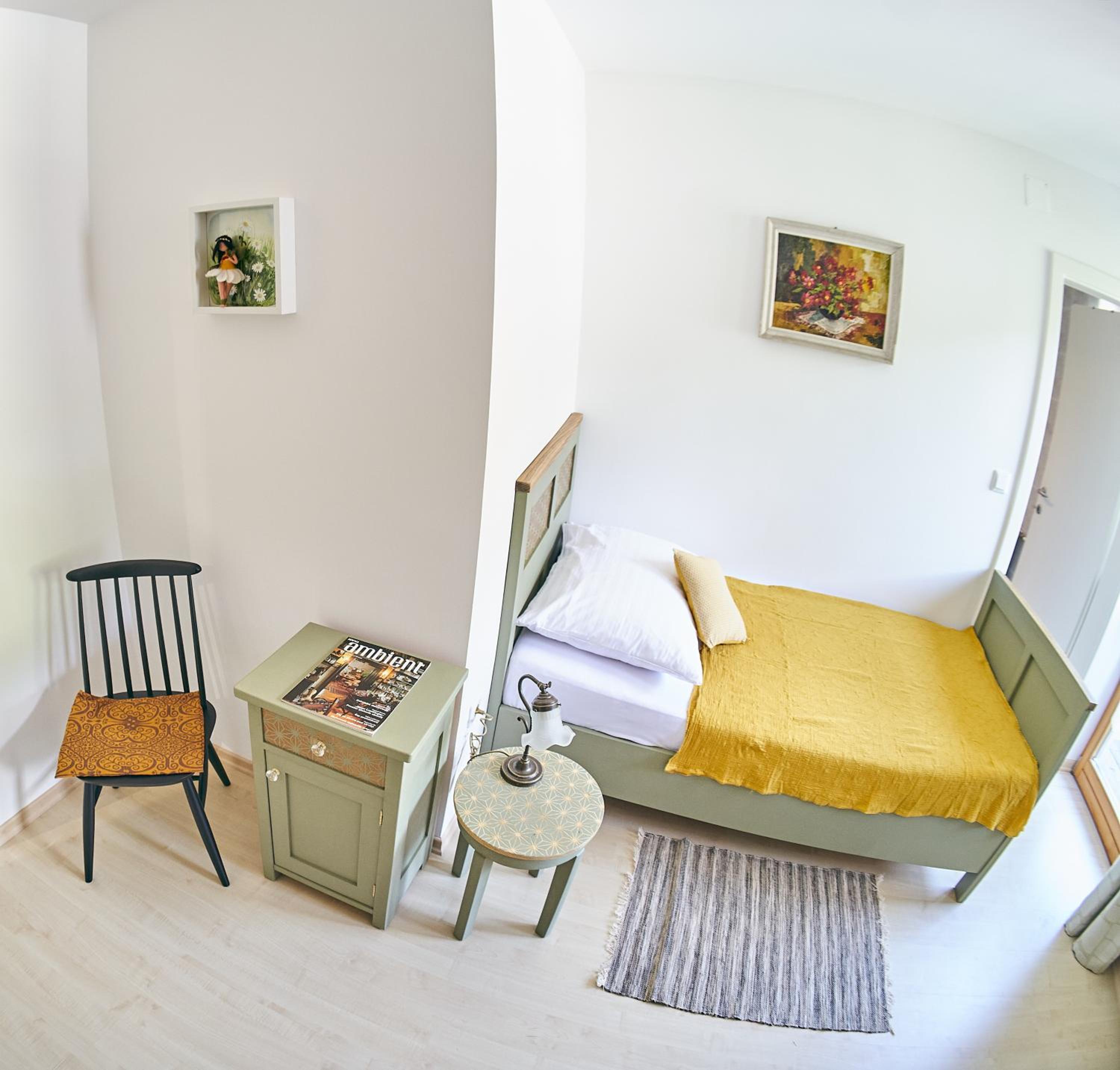 Twin Room with Balcony photo 2