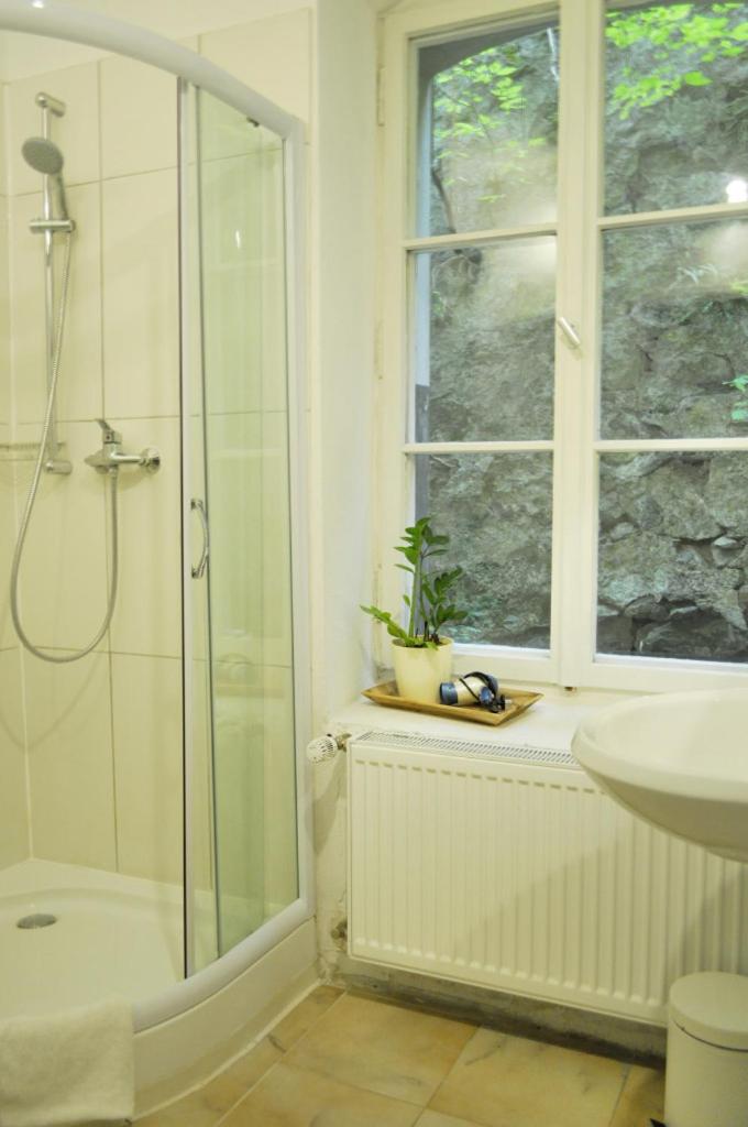 Triple Room with Shared Bathroom photo 3