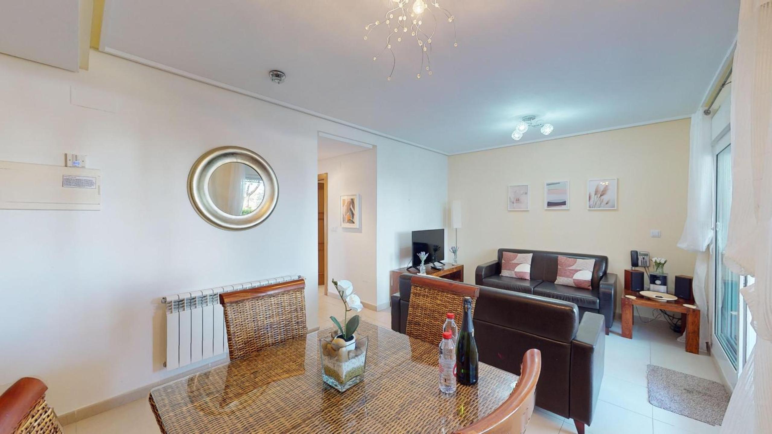 Two-Bedroom Apartment With Terrace photo 3