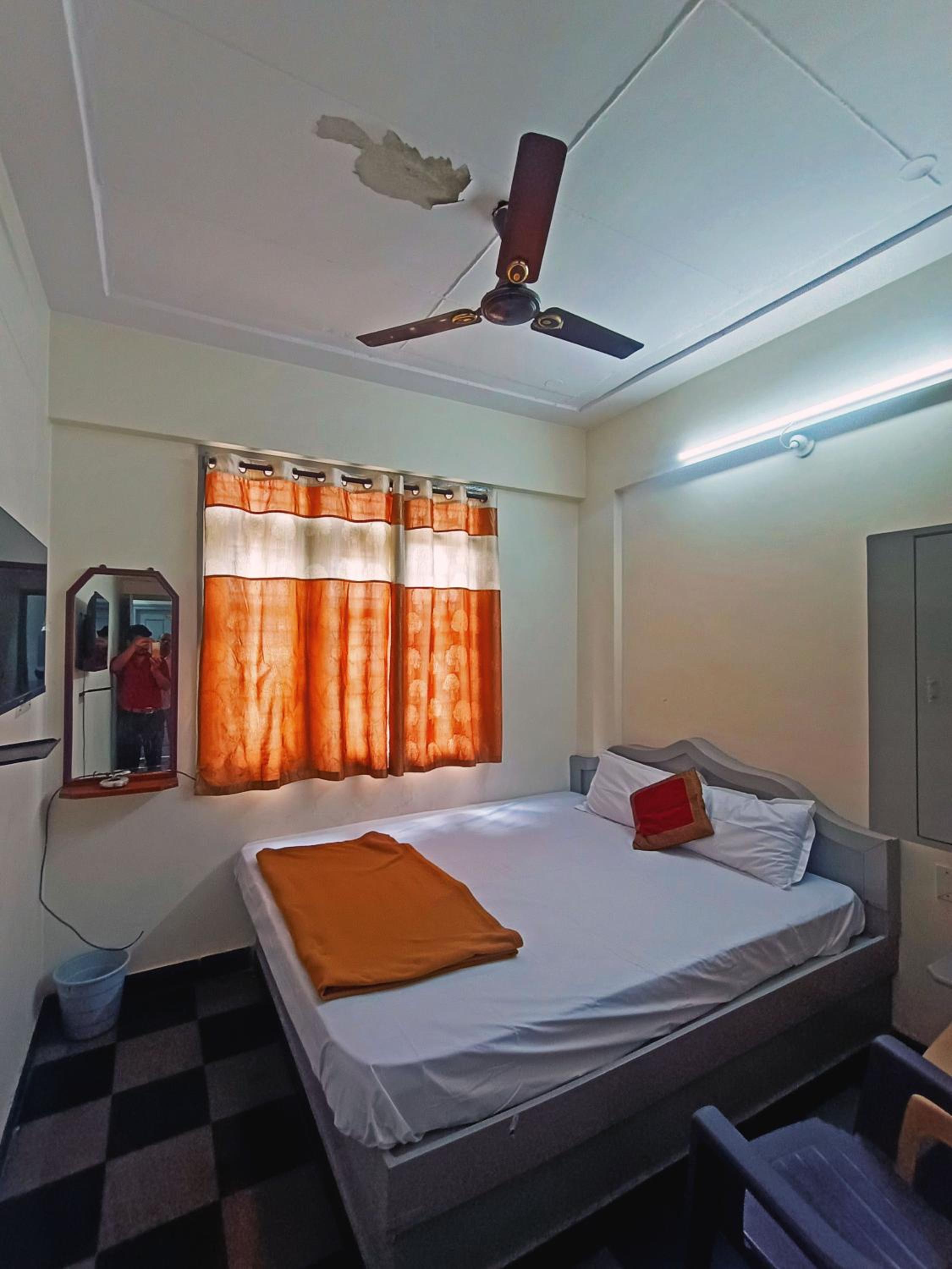 Standard Double Room With Fan