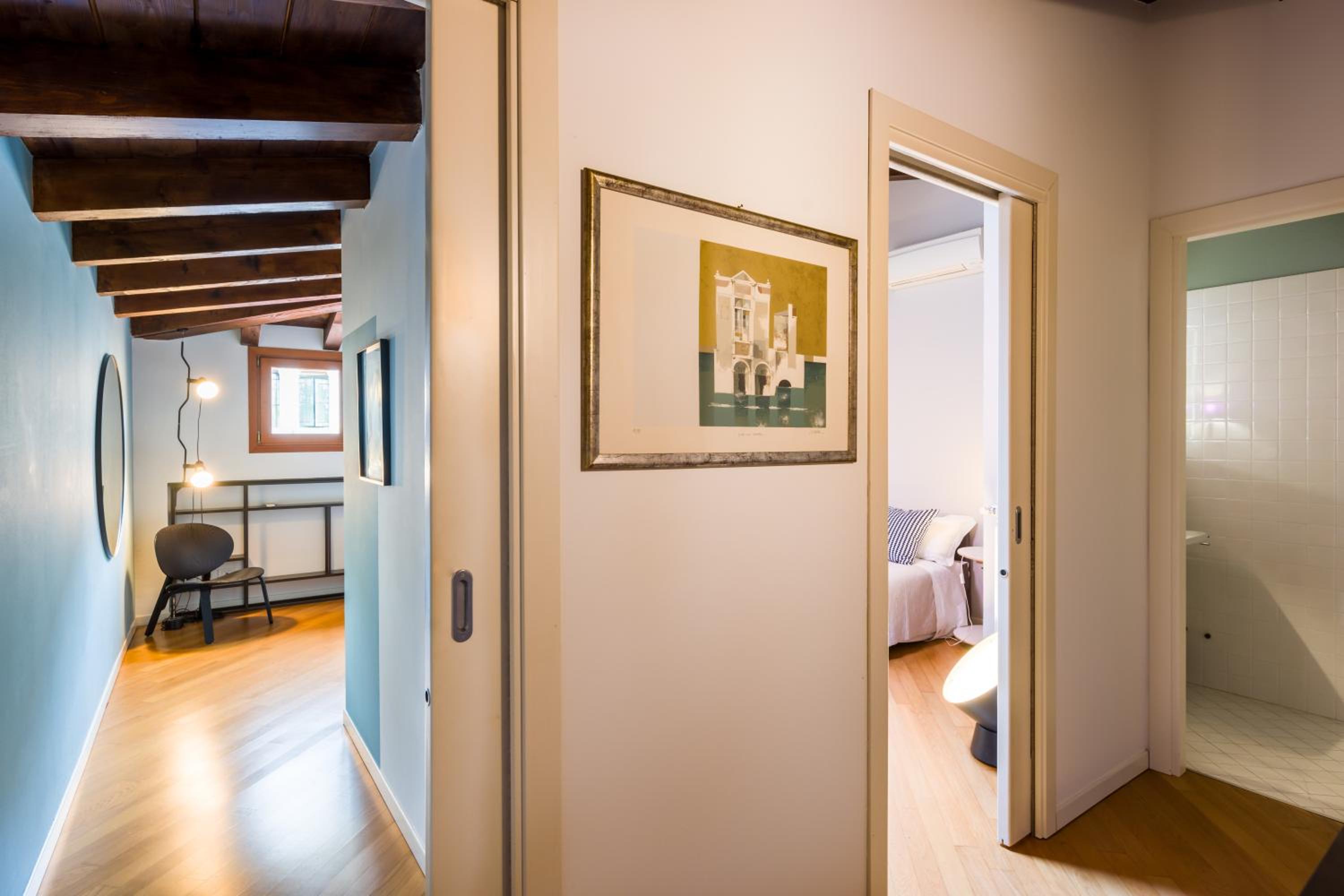Apartment photo 3