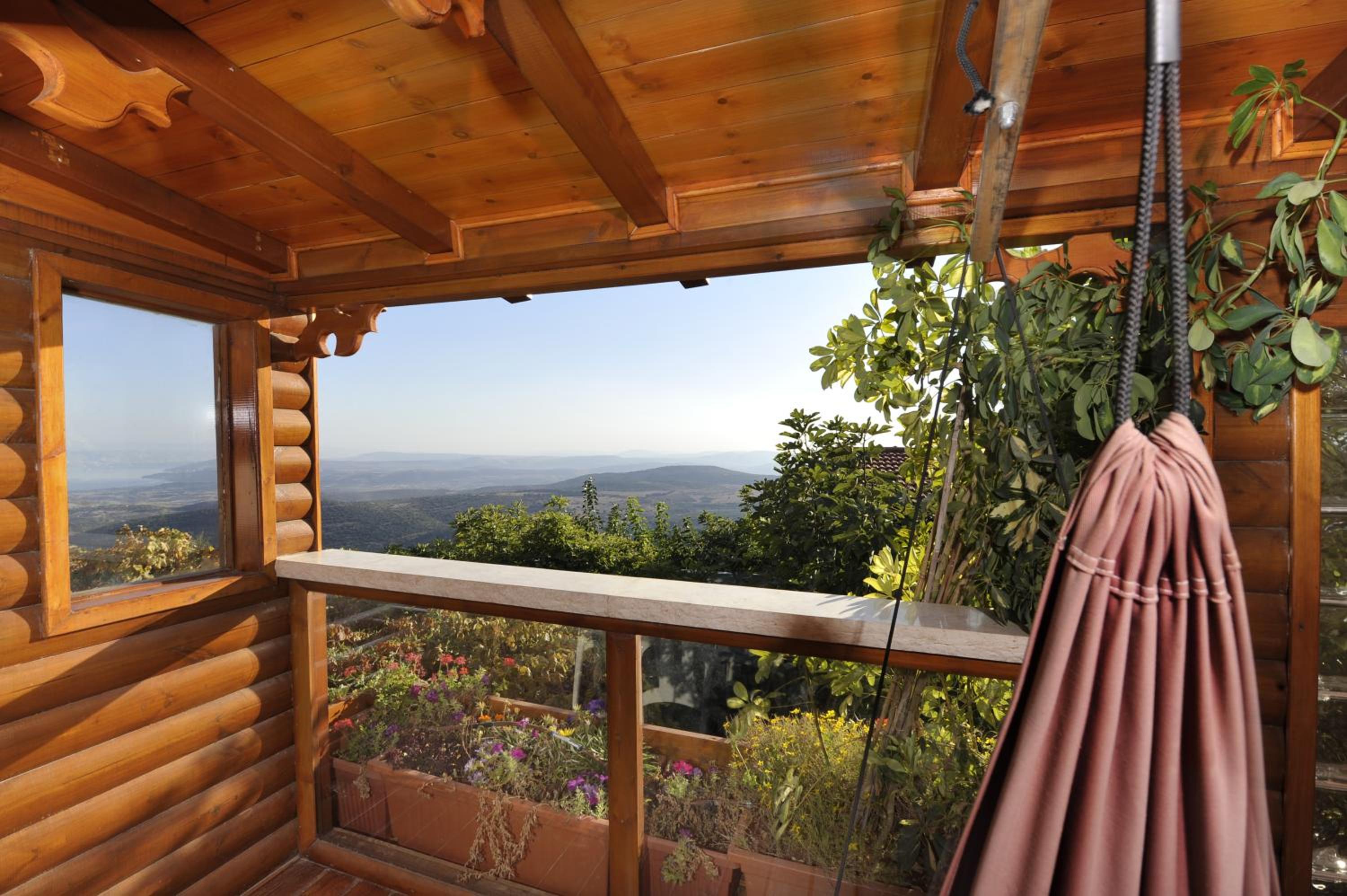 Deluxe Double Room with Balcony (Bat Harim) - Photo 3