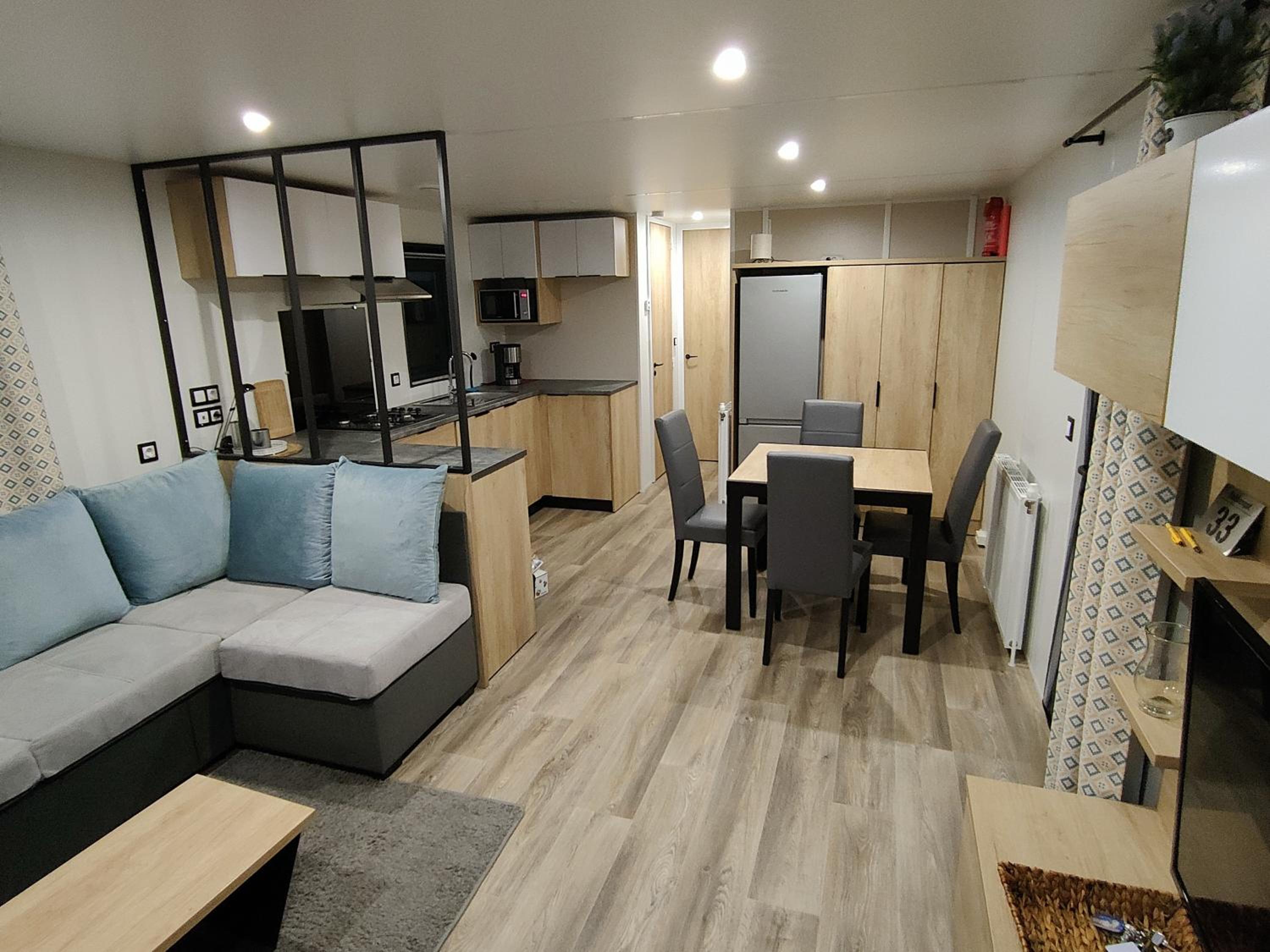 Two-Bedroom Chalet photo 2