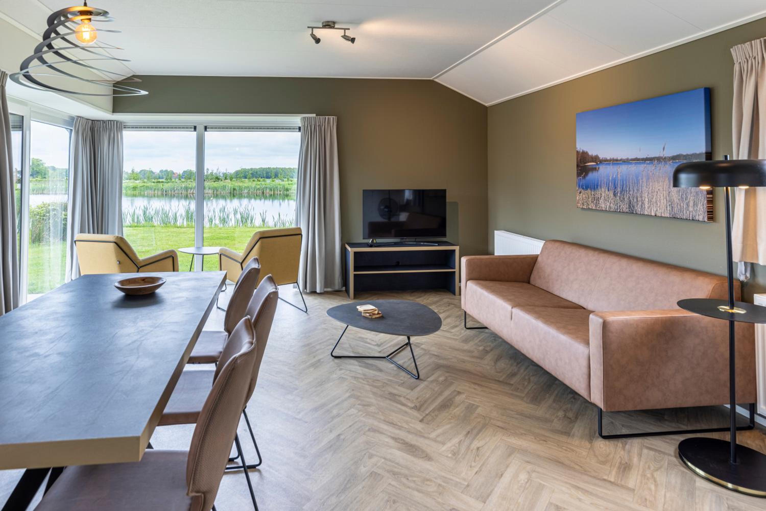 Three-Bedroom Chalet photo 1