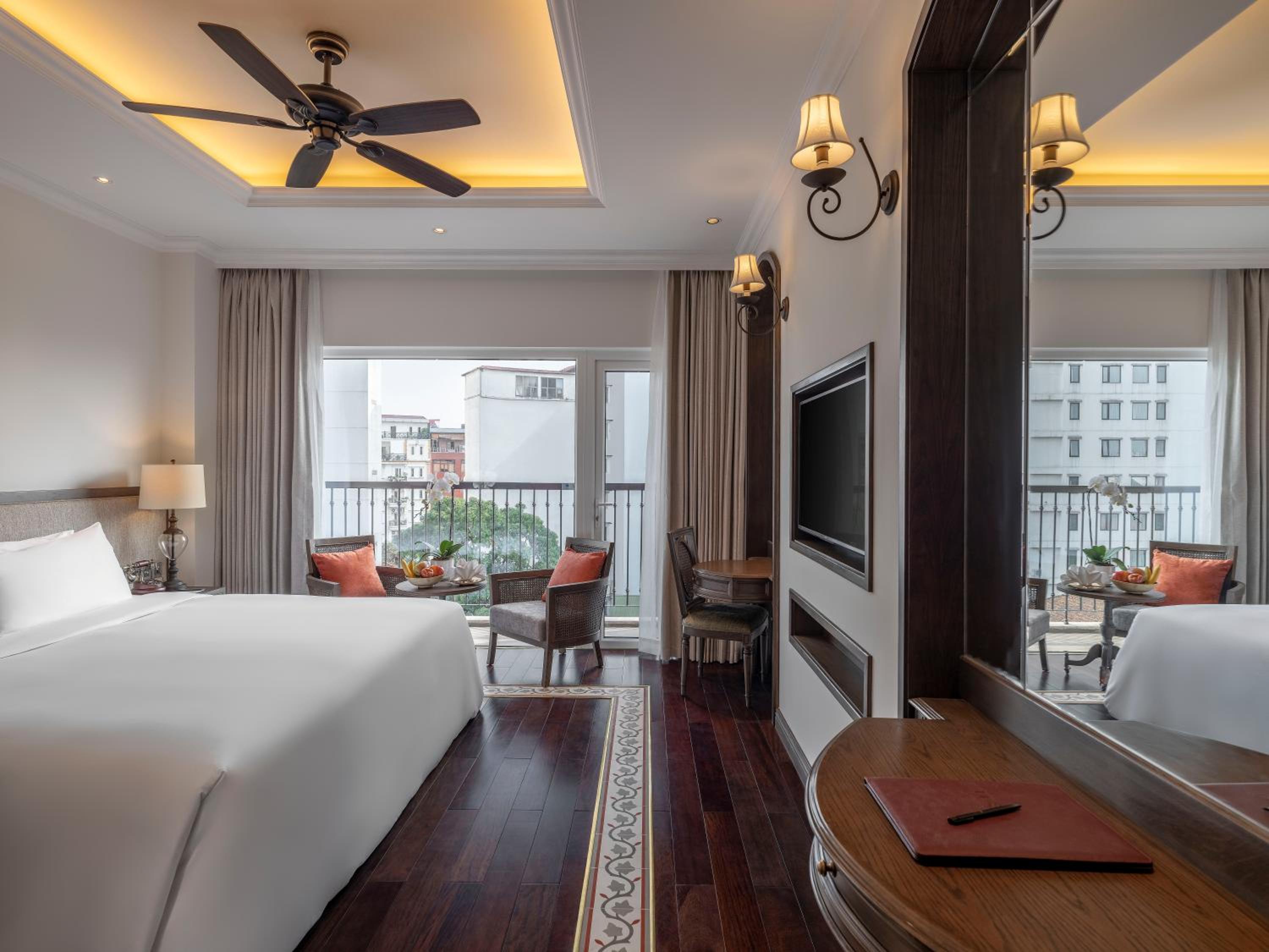 Deluxe Double or Twin Room with Balcony