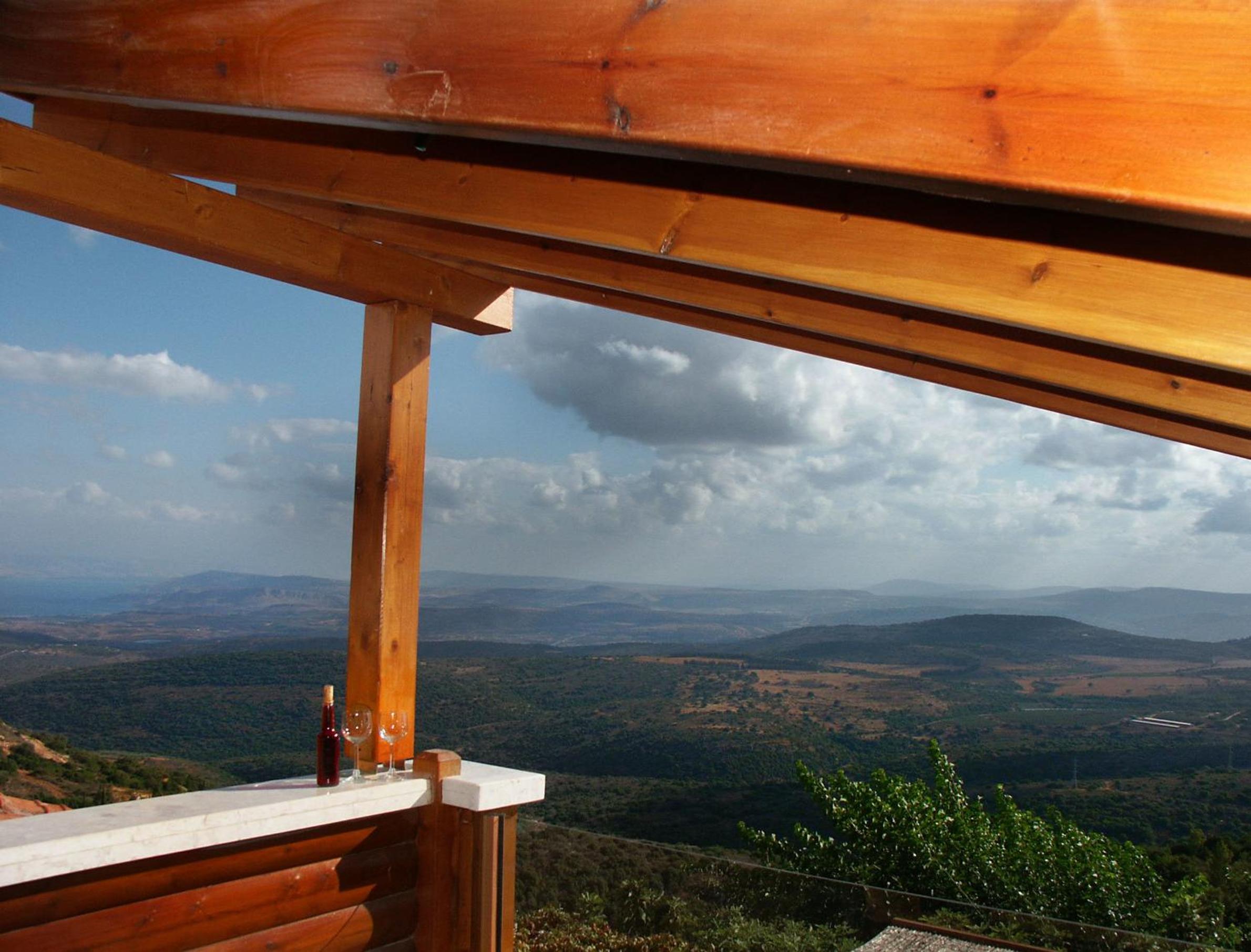 Deluxe Double Room with Mountain View (Shani) - Photo 9