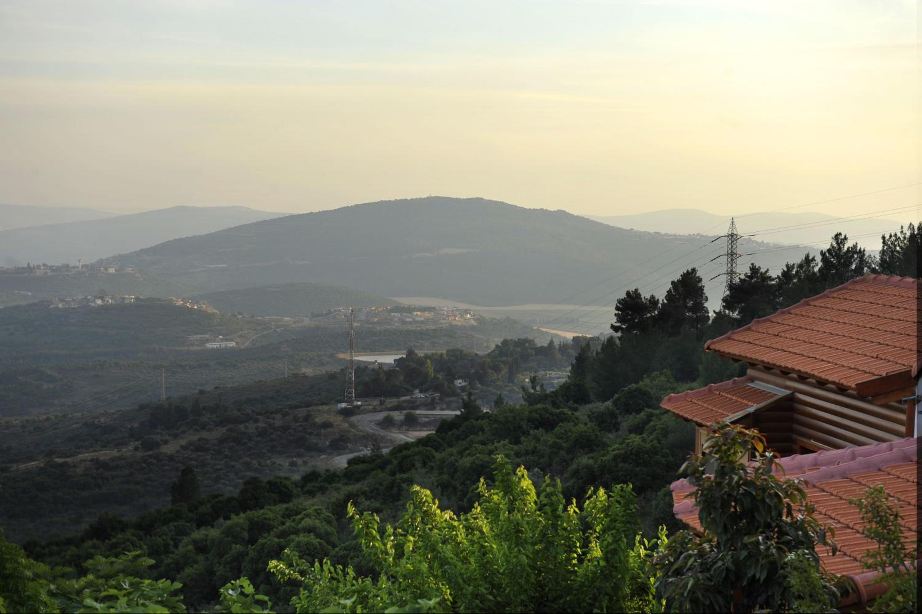 Deluxe Double Room with Mountain View (Shani) - Photo 11