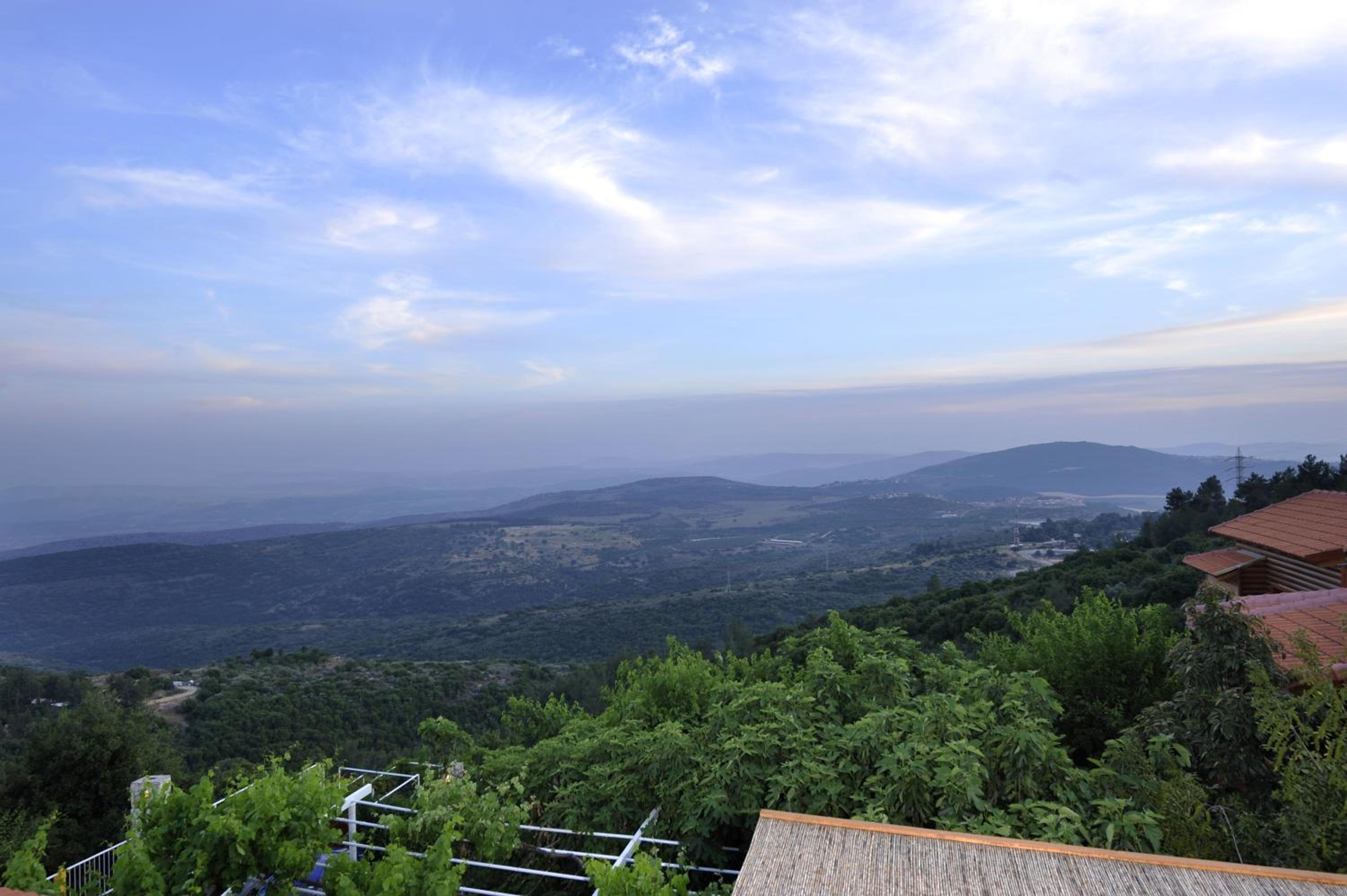 Deluxe Double Room with Mountain View (Shani) - Photo 13