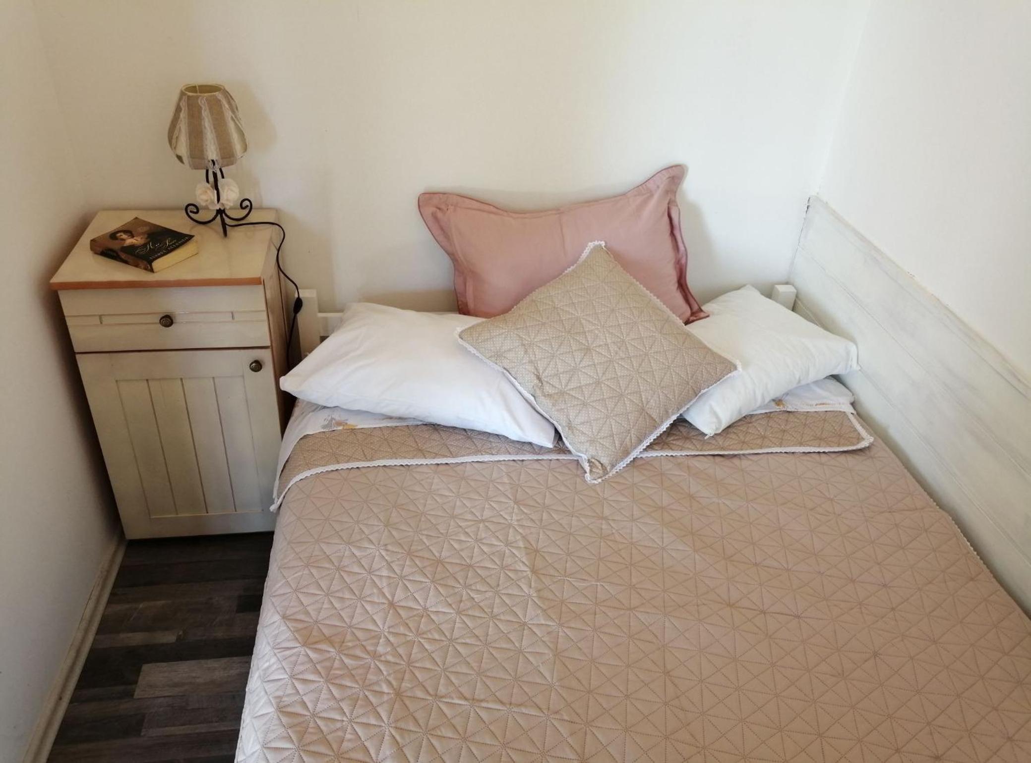 One Bedroom Apartment