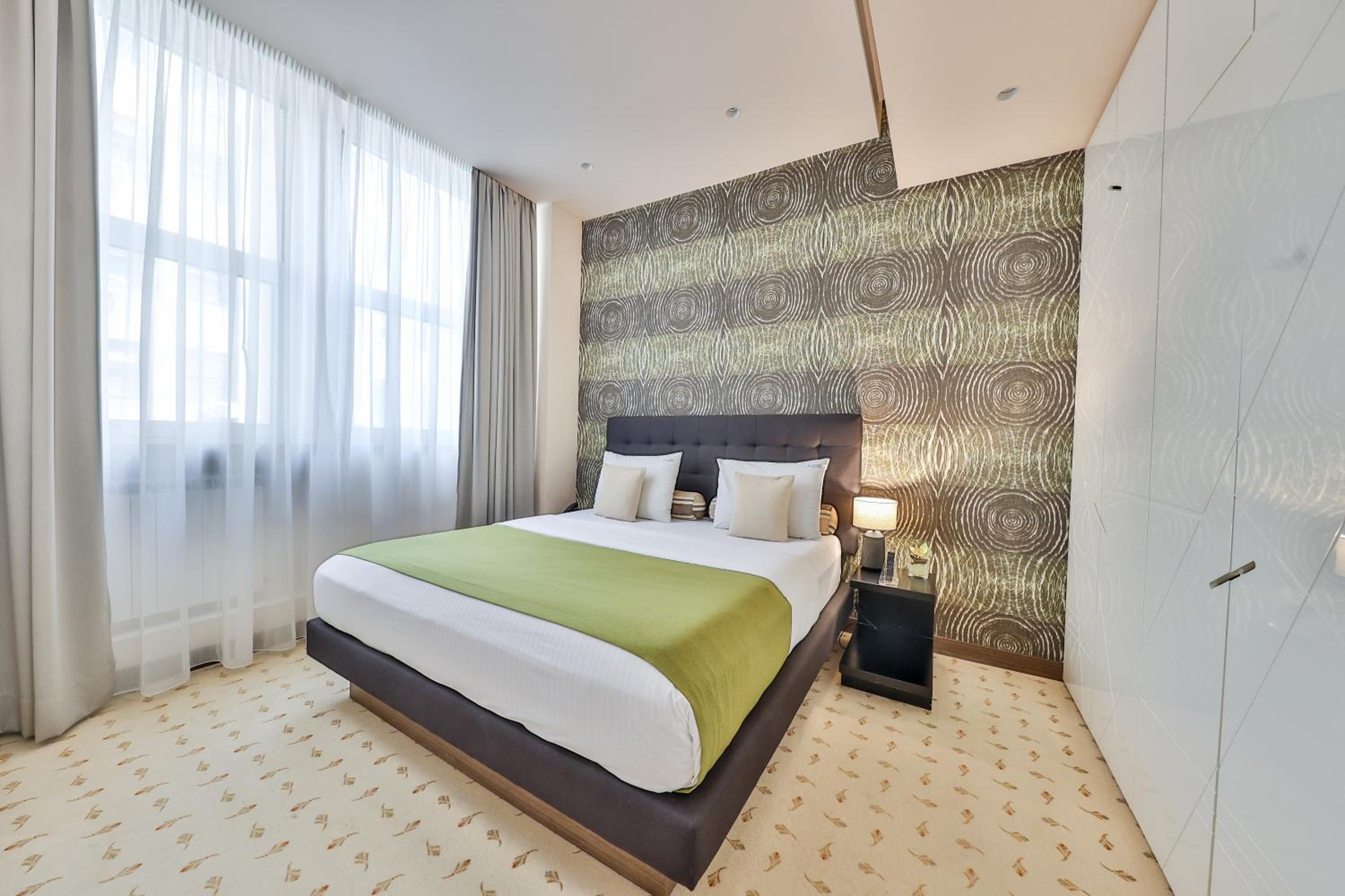 One-Bedroom Apartment with Sauna and Hammam - Free Parking - Photo 1