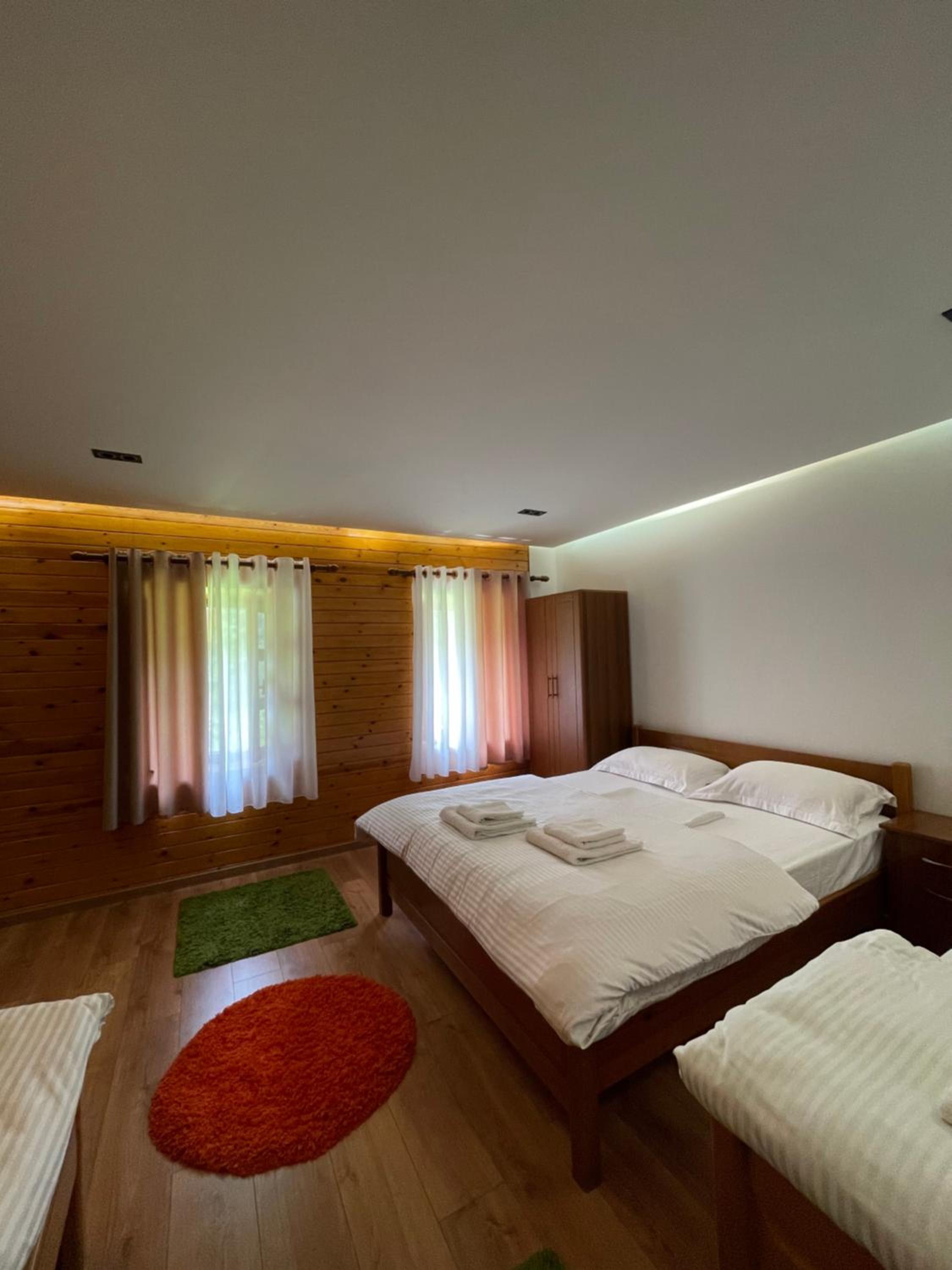 Quadruple Room with Mountain View photo 1