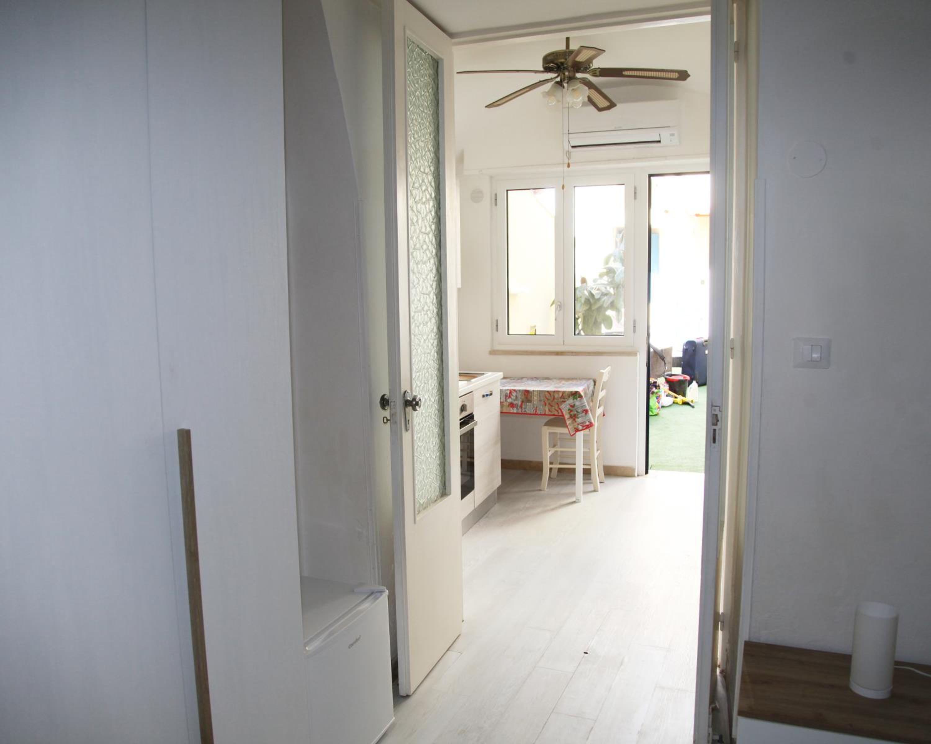 Apartment with Terrace photo 3