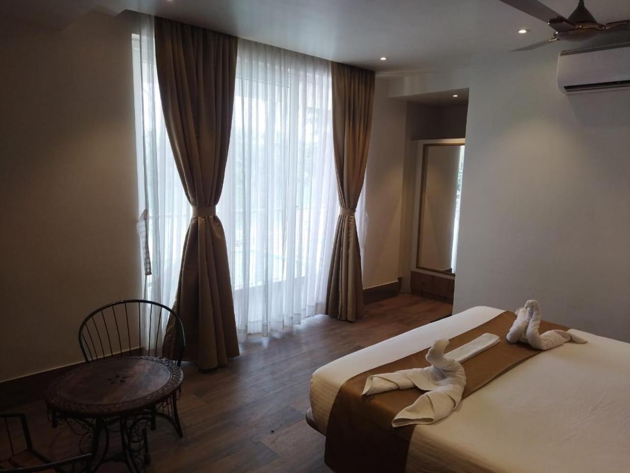 Suite with River View photo 3