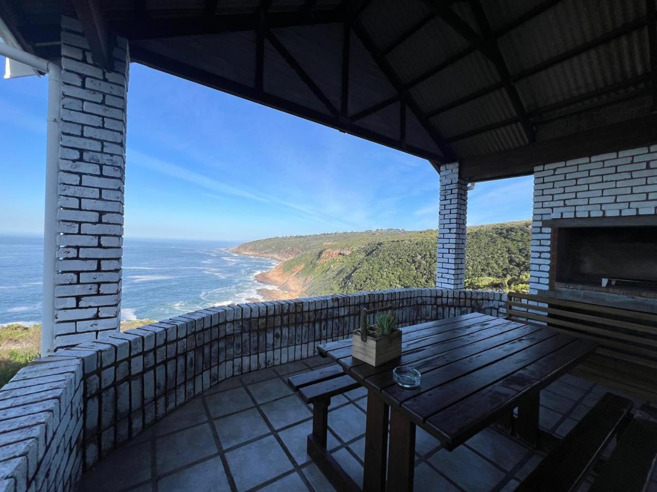 Chalet with Sea View - Photo 9