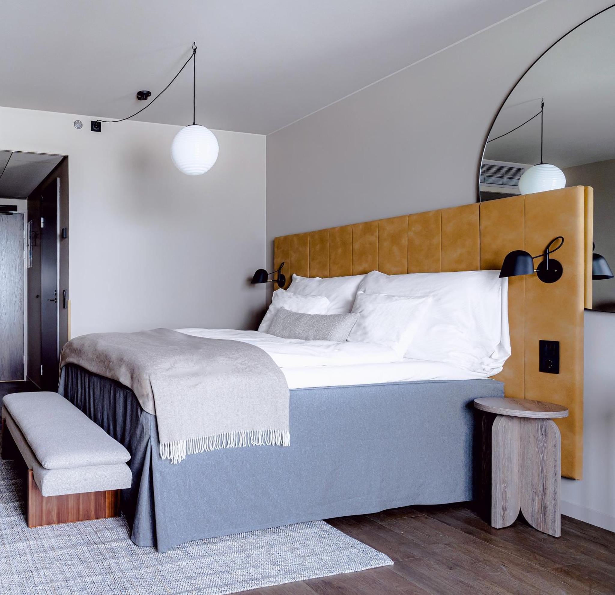 Deluxe Room - Photo 4