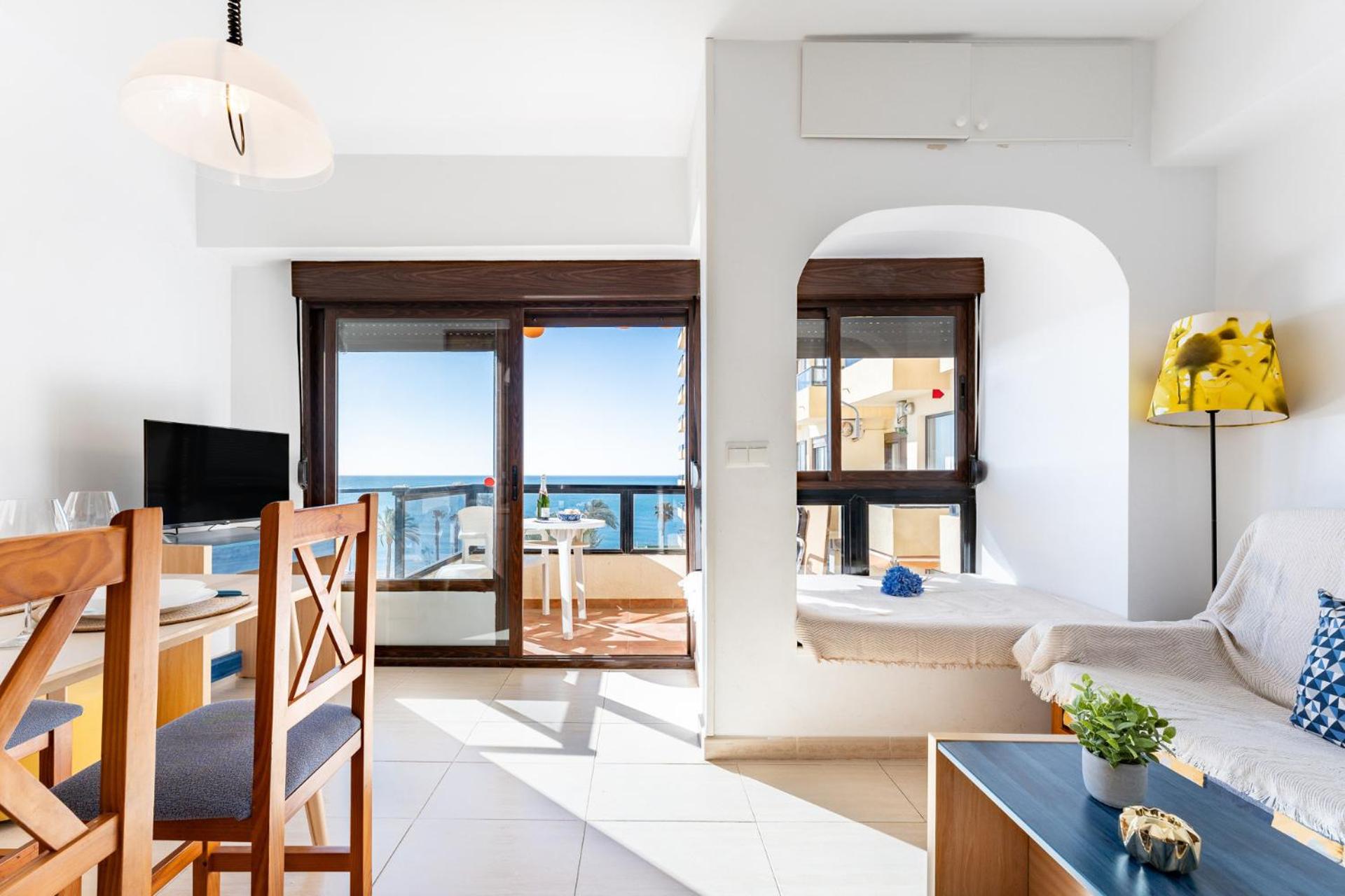 Apartamento con vista al mar
