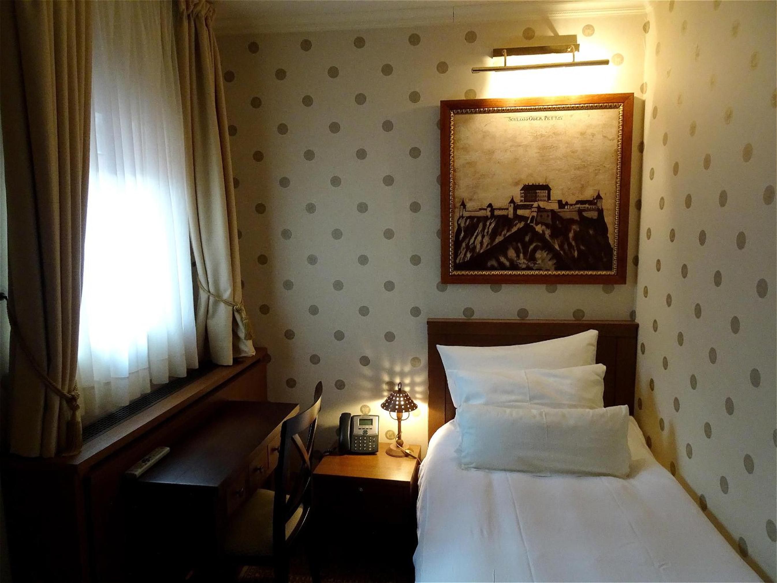 Small Single Room