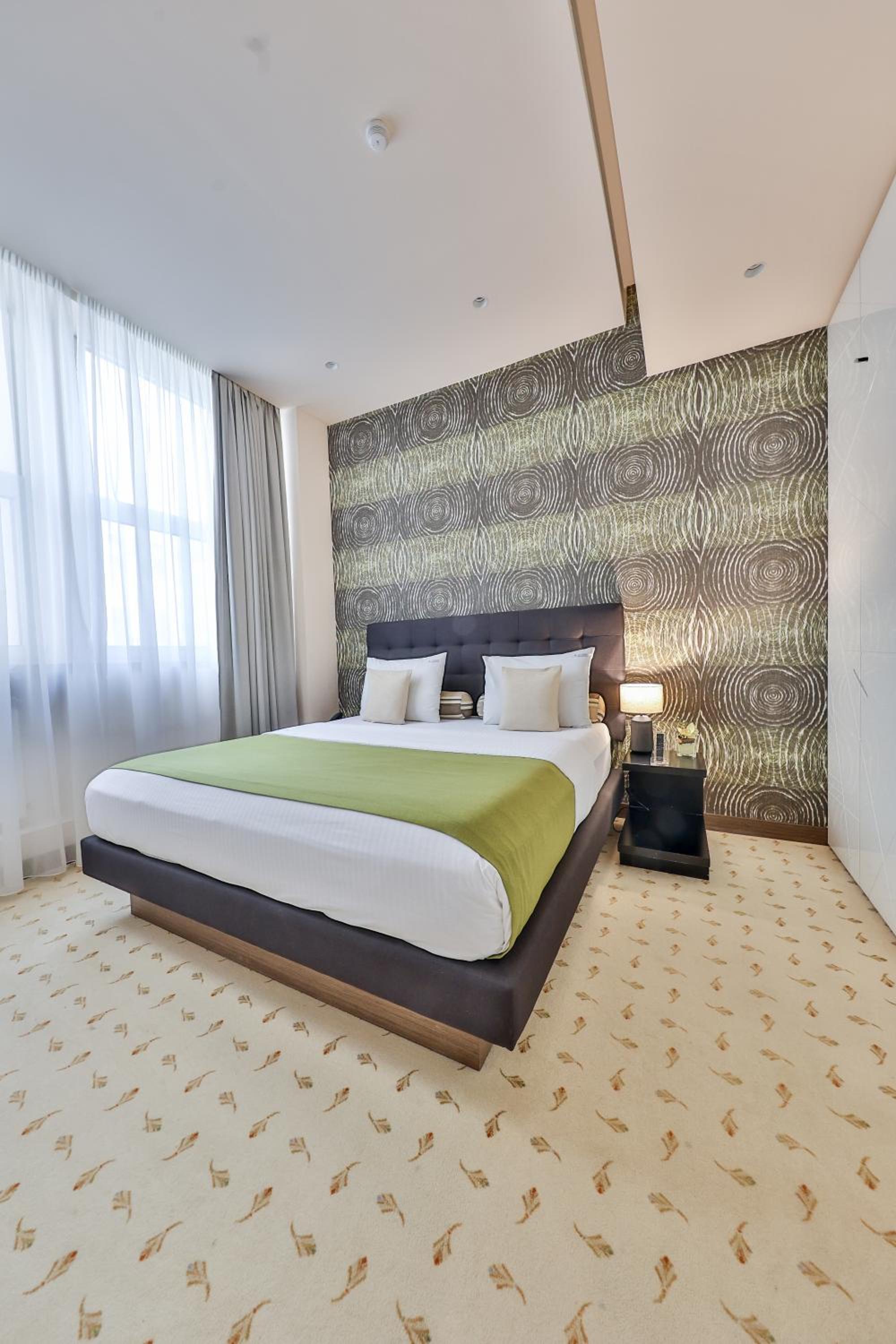 One-Bedroom Apartment with Sauna and Hammam - Free Parking - Photo 3