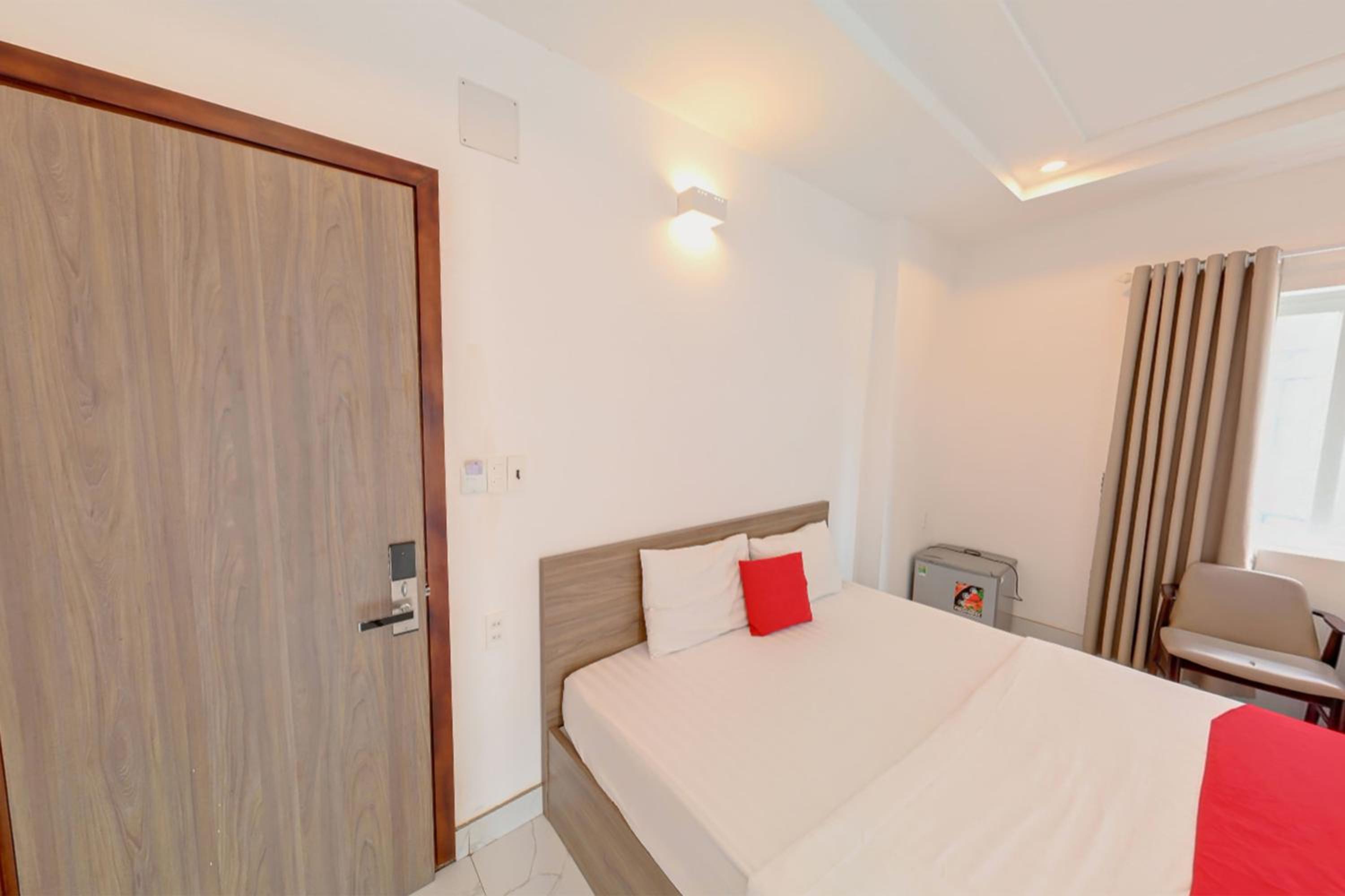 Deluxe Room - Photo 2