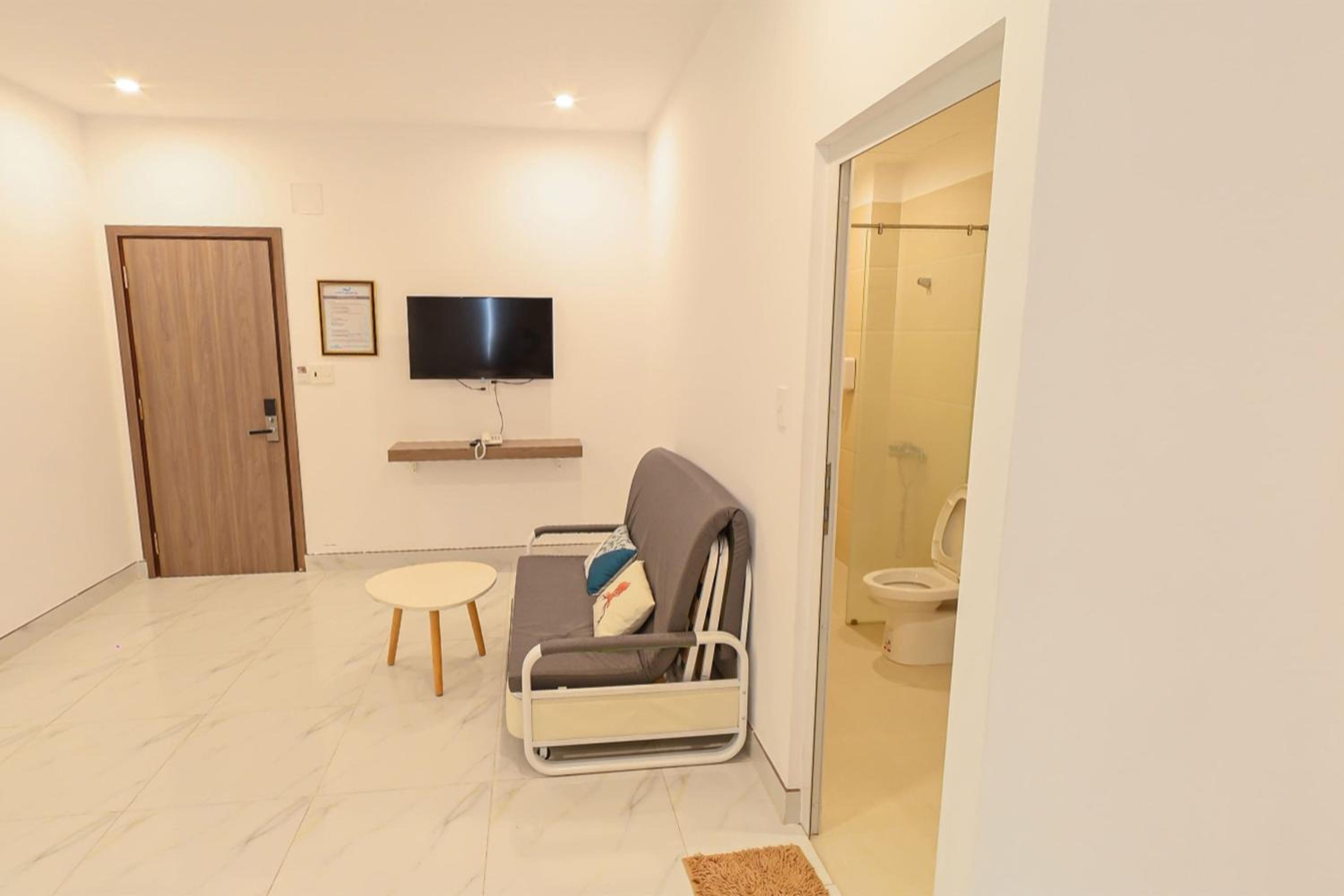 Apartment - Photo 5