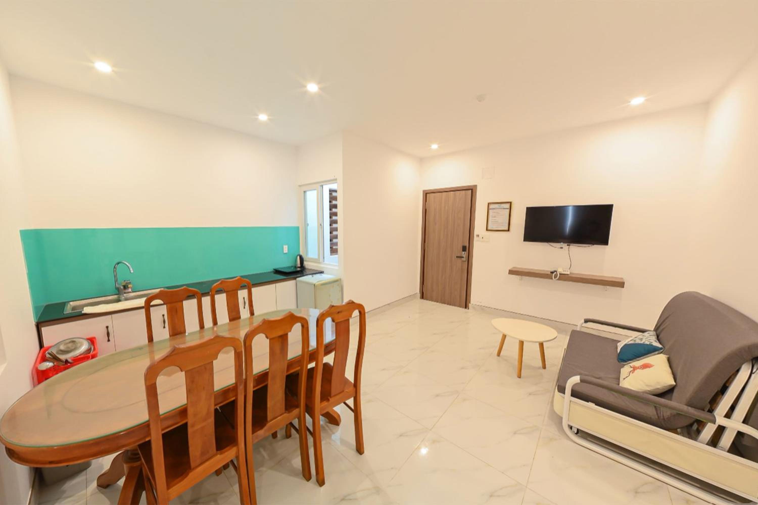 Apartment - Photo 3