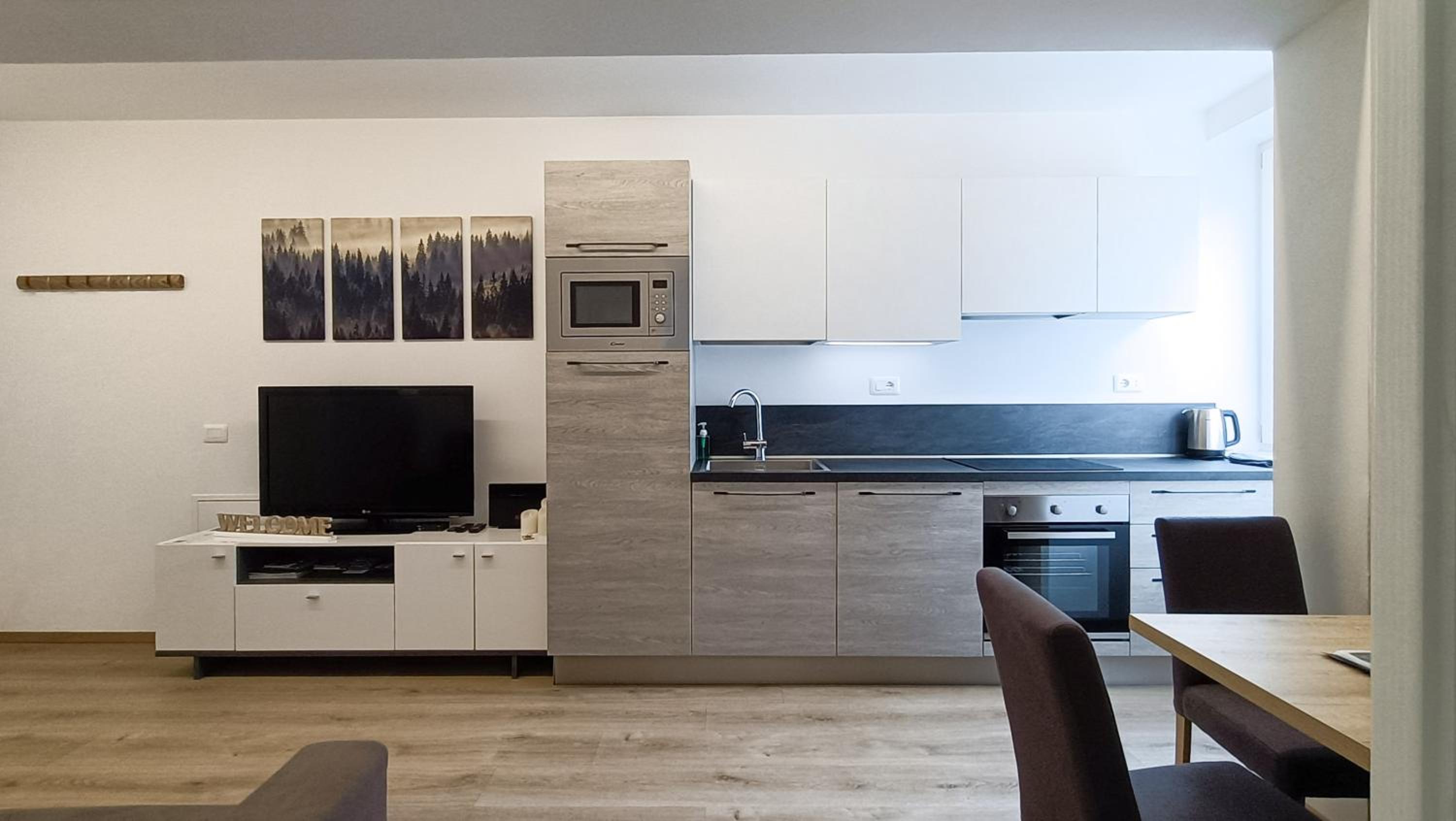 Deluxe Apartment photo 2