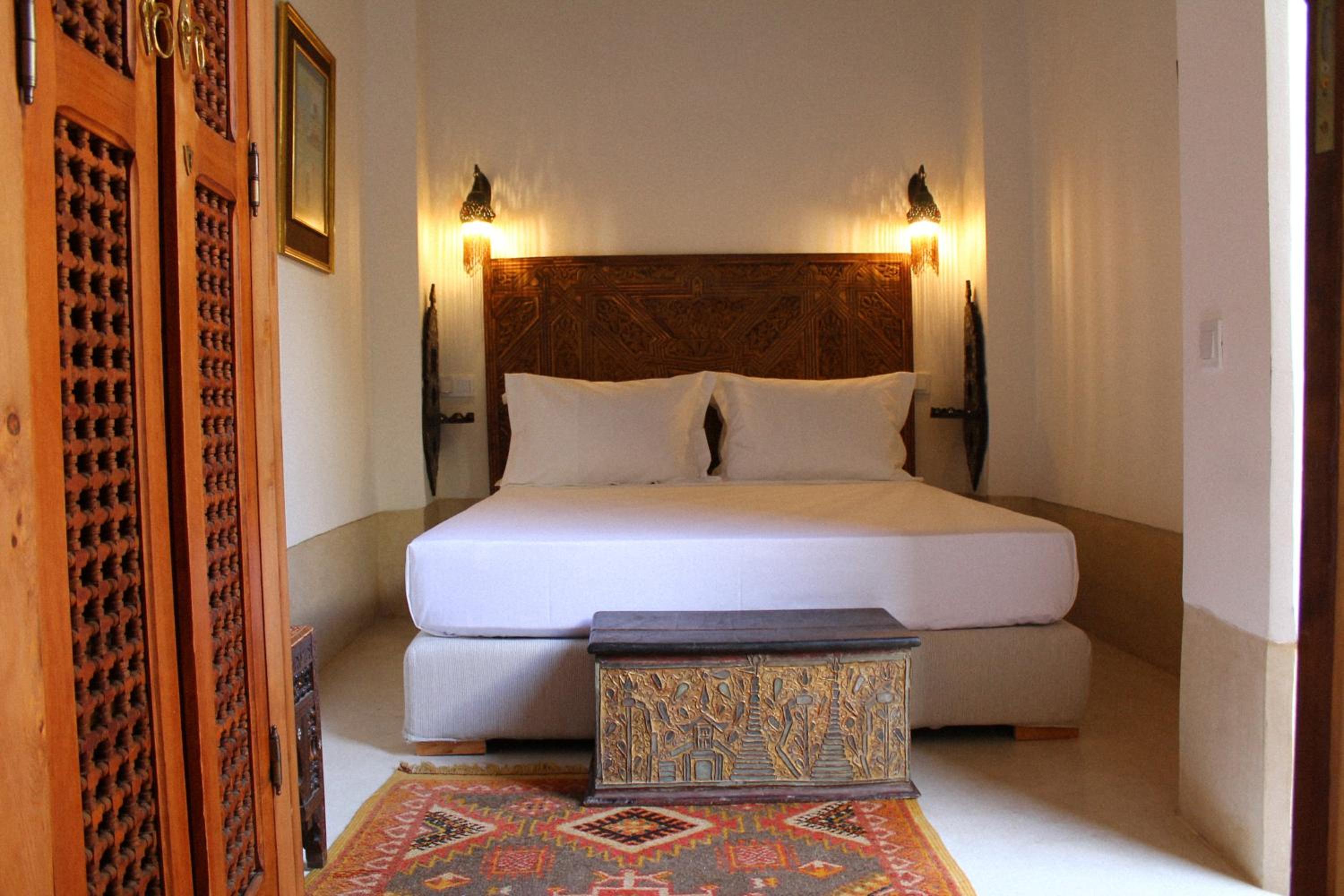 Double Room - Photo 7