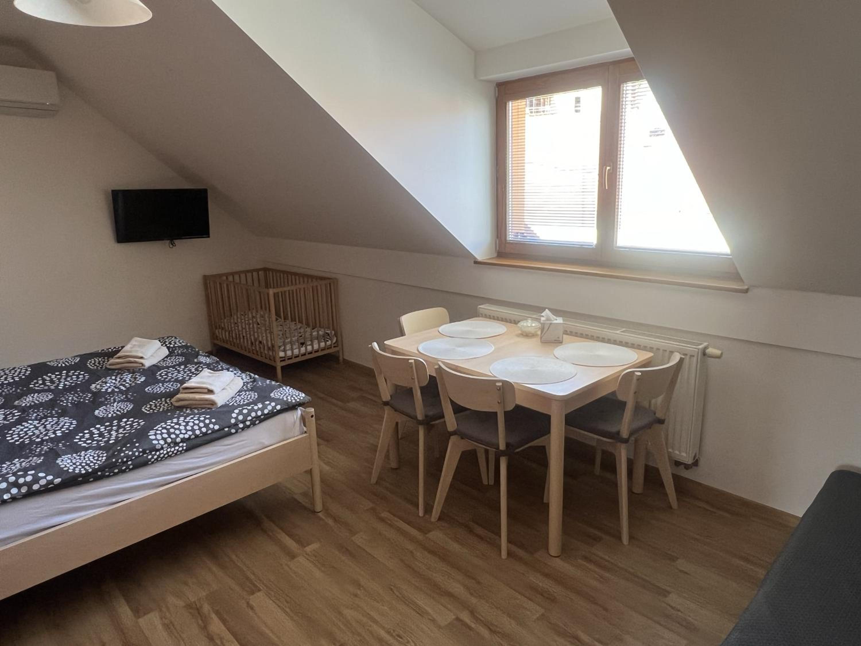 Two-Bedroom Apartment (4 Adults) photo 1