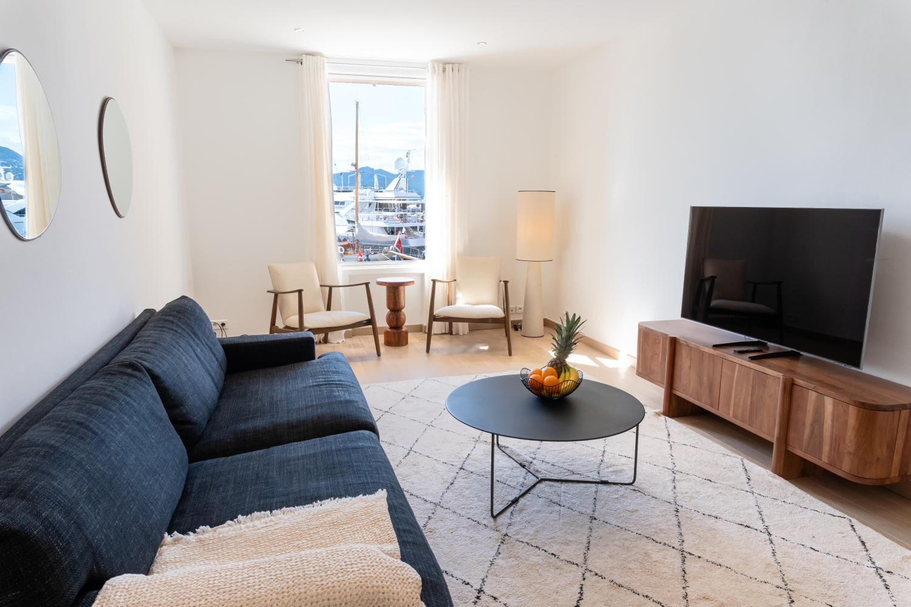 Superior Apartment