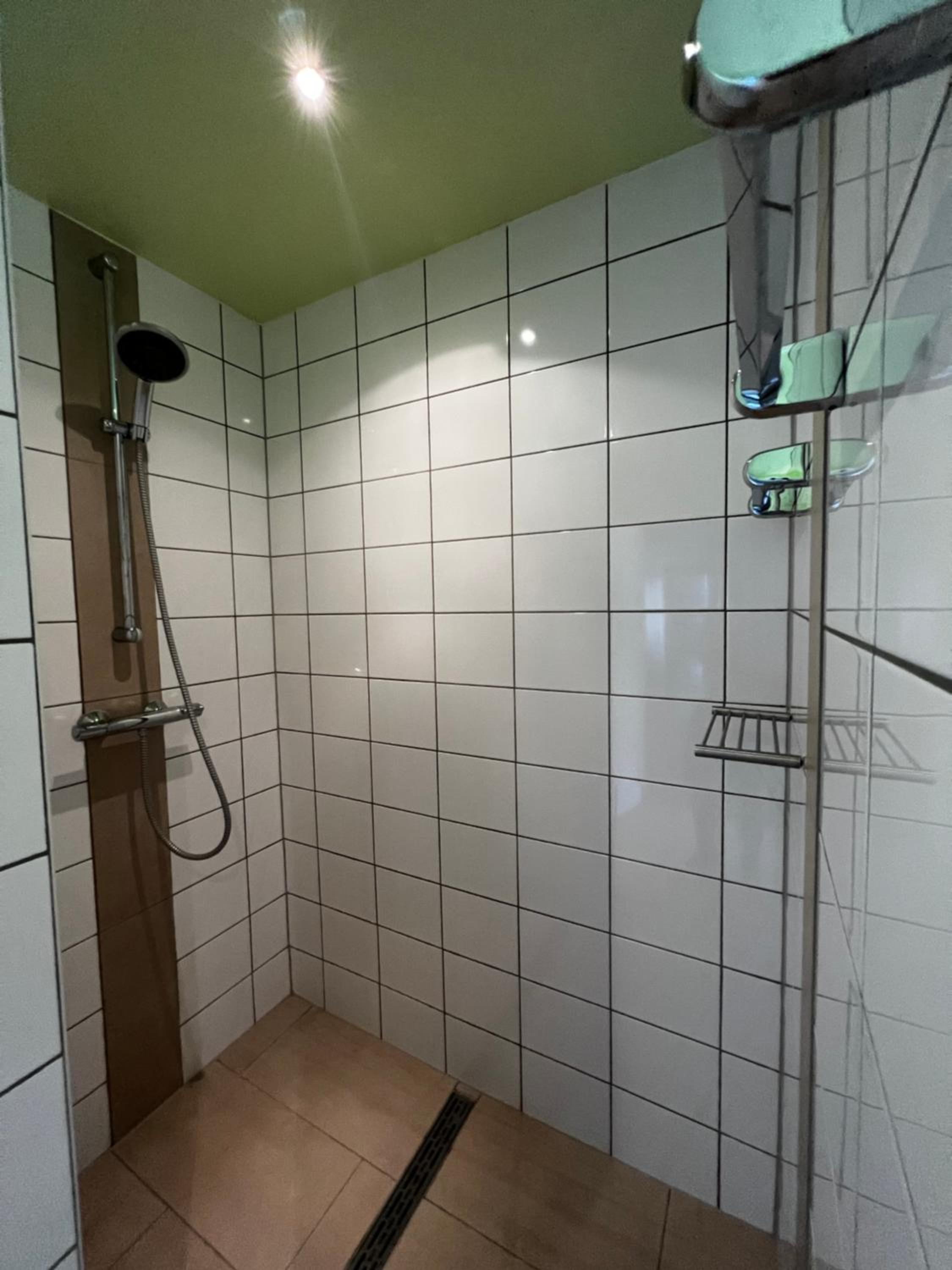 Family Room with Bathroom photo 2