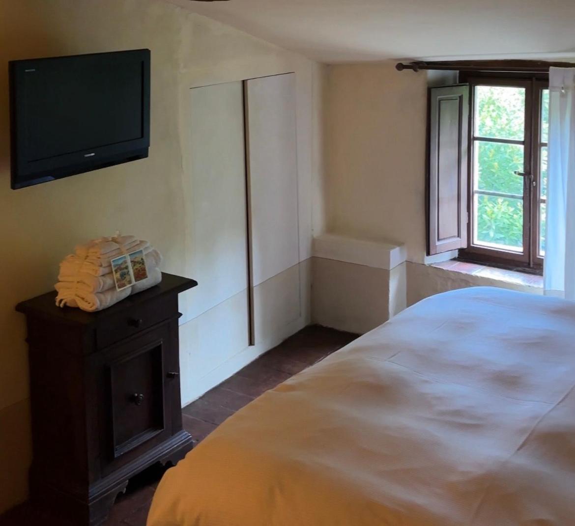 Deluxe Double Room with Shower photo 1