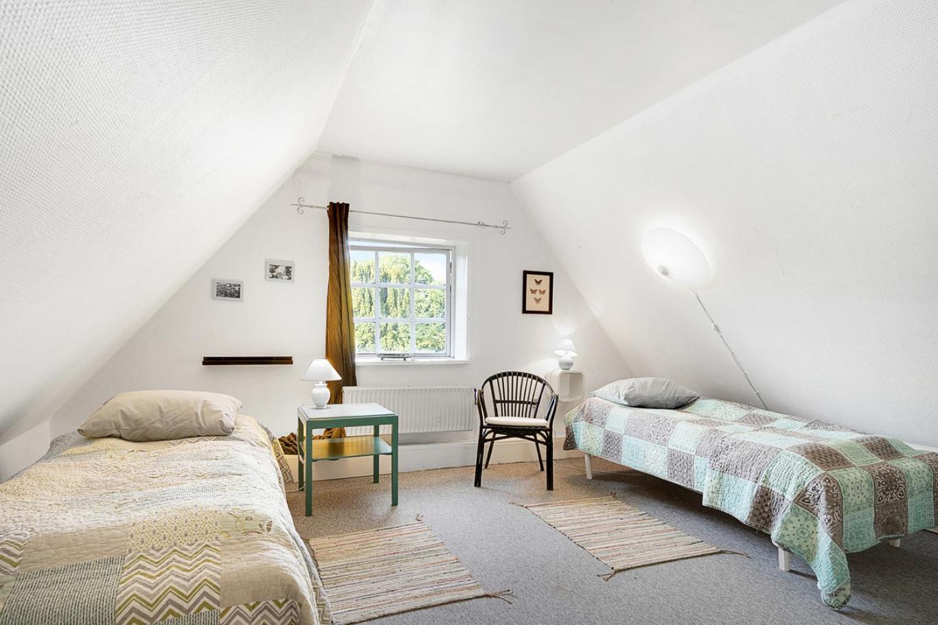 Double Room with Shared Bathroom photo 1