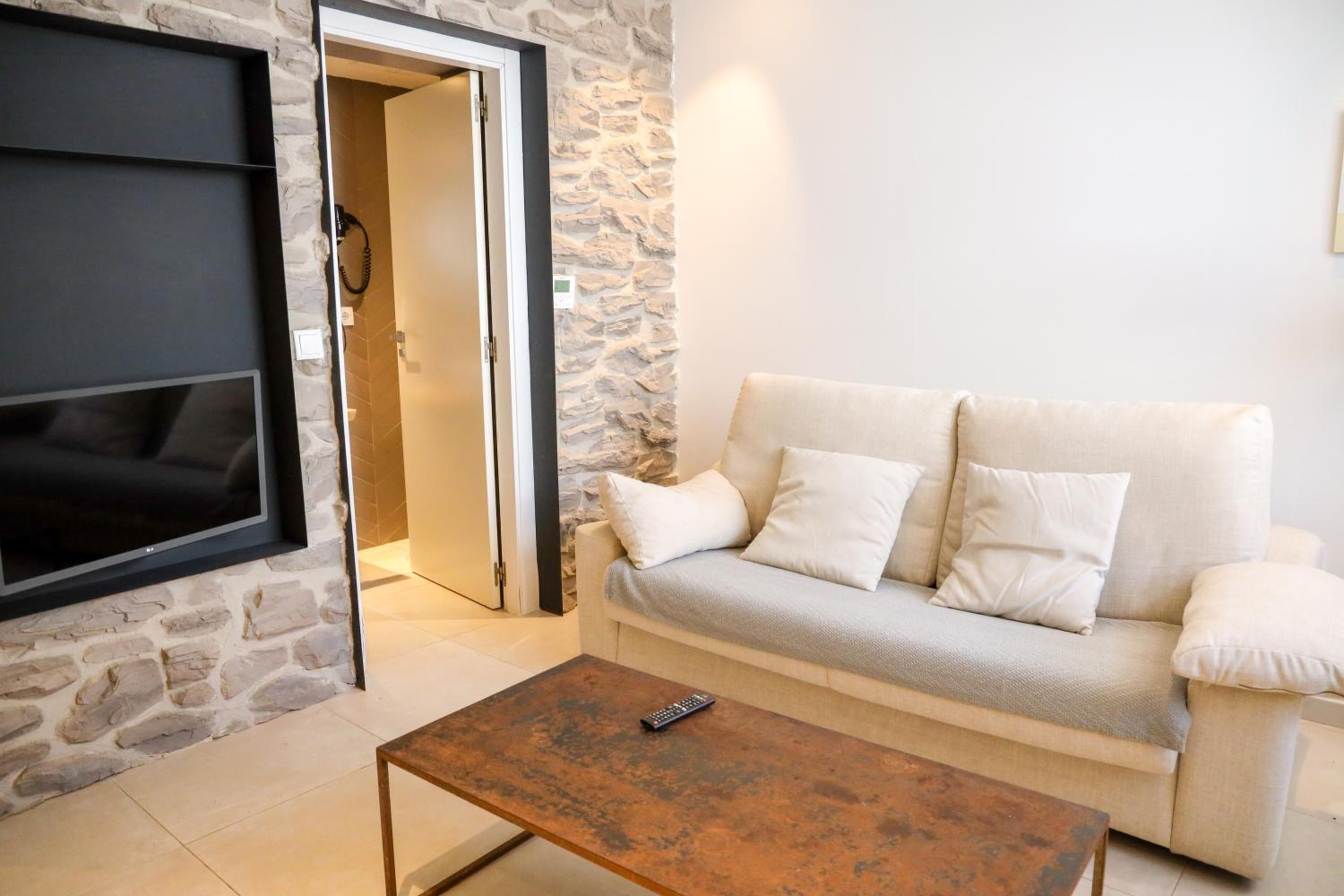 Superior One Bedroom Suite With Private Terrace photo 2