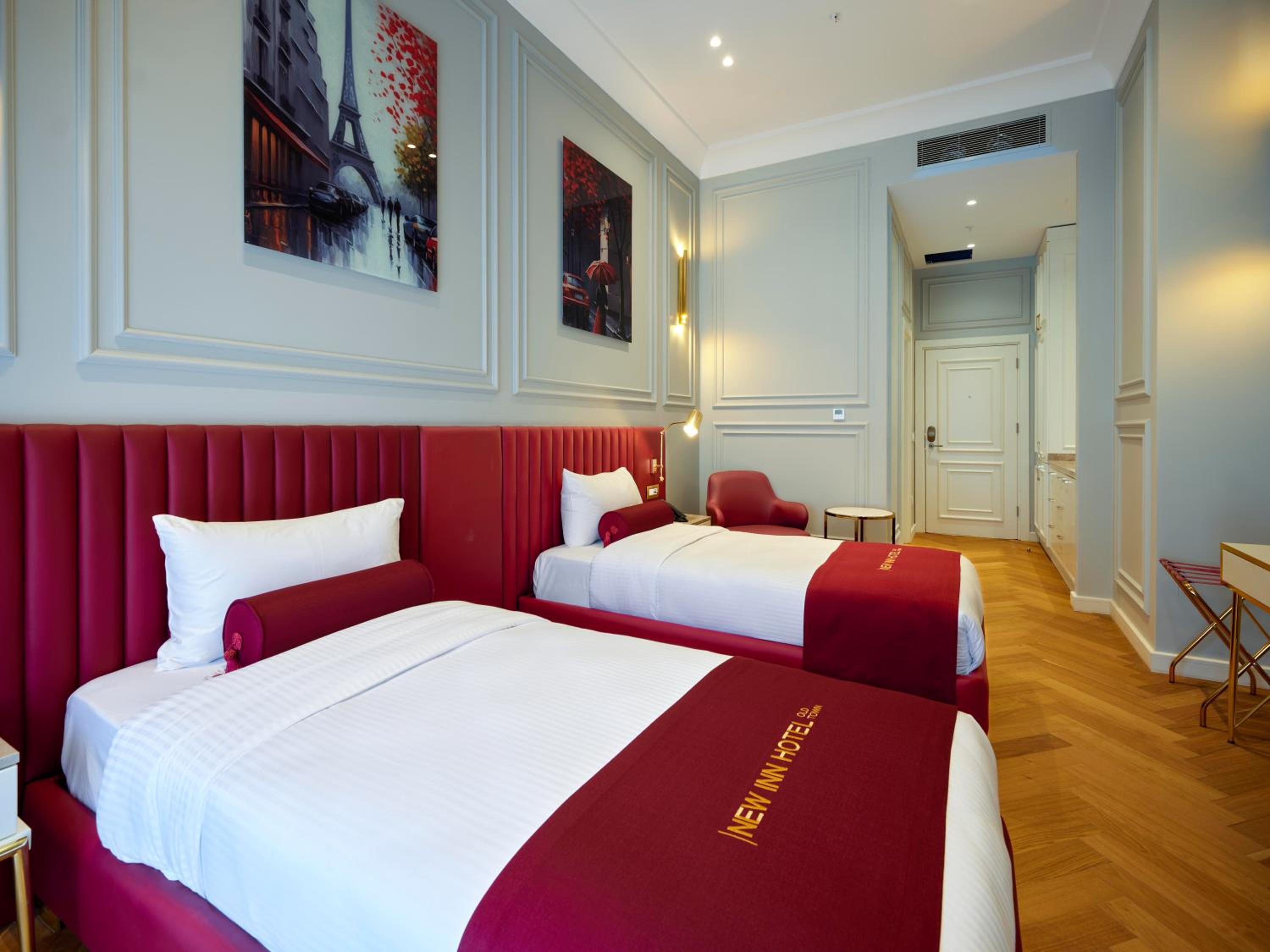 Deluxe Double or Twin Room photo 2