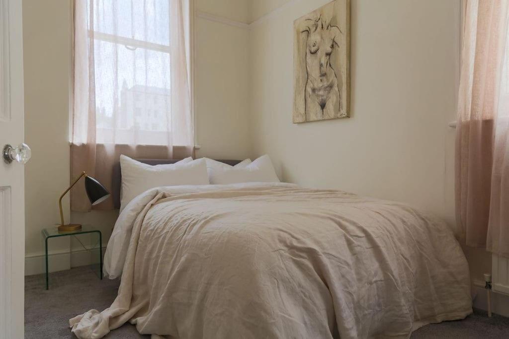 Two-Bedroom Apartment photo 3