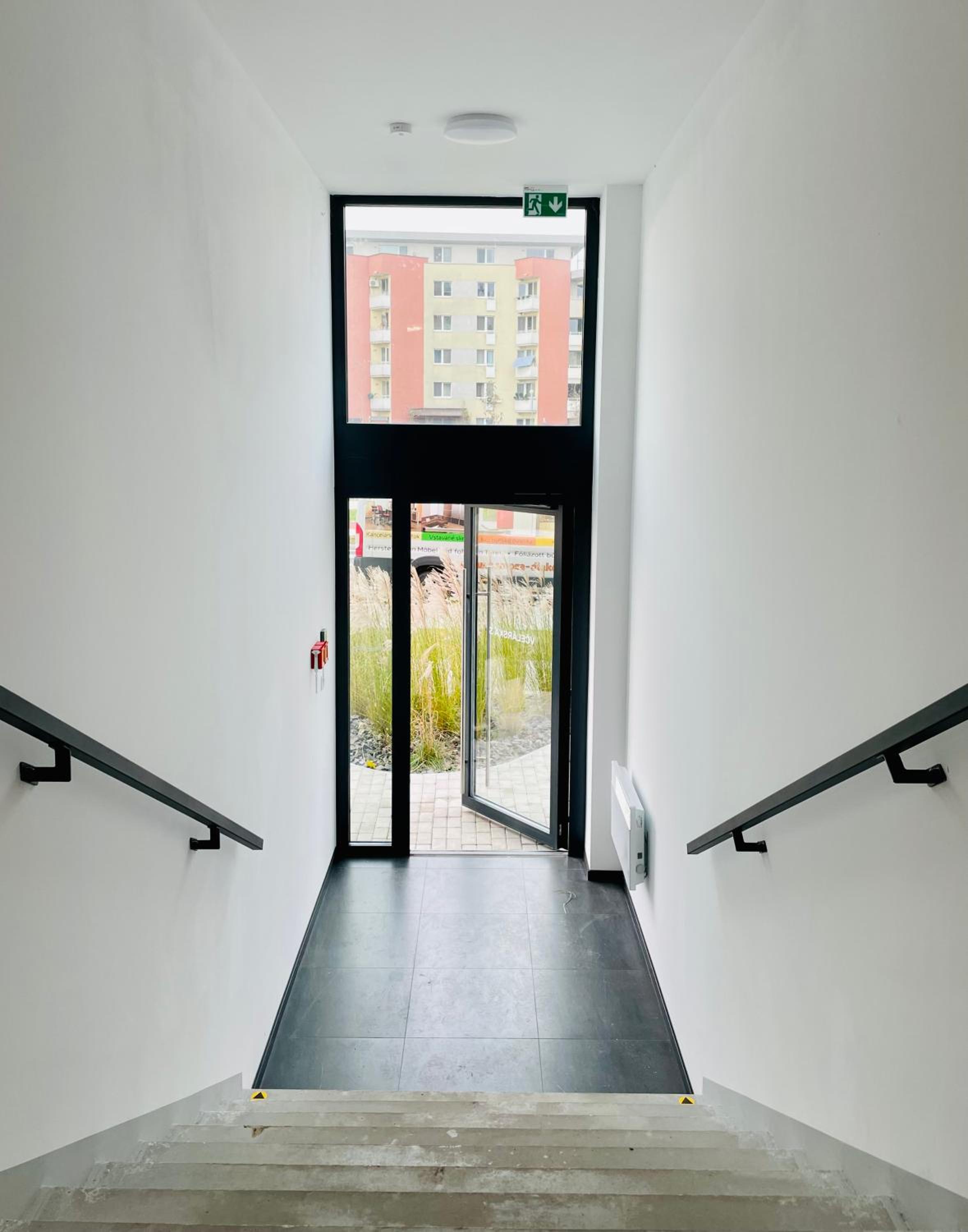 One-Bedroom Apartment with Balcony photo 3