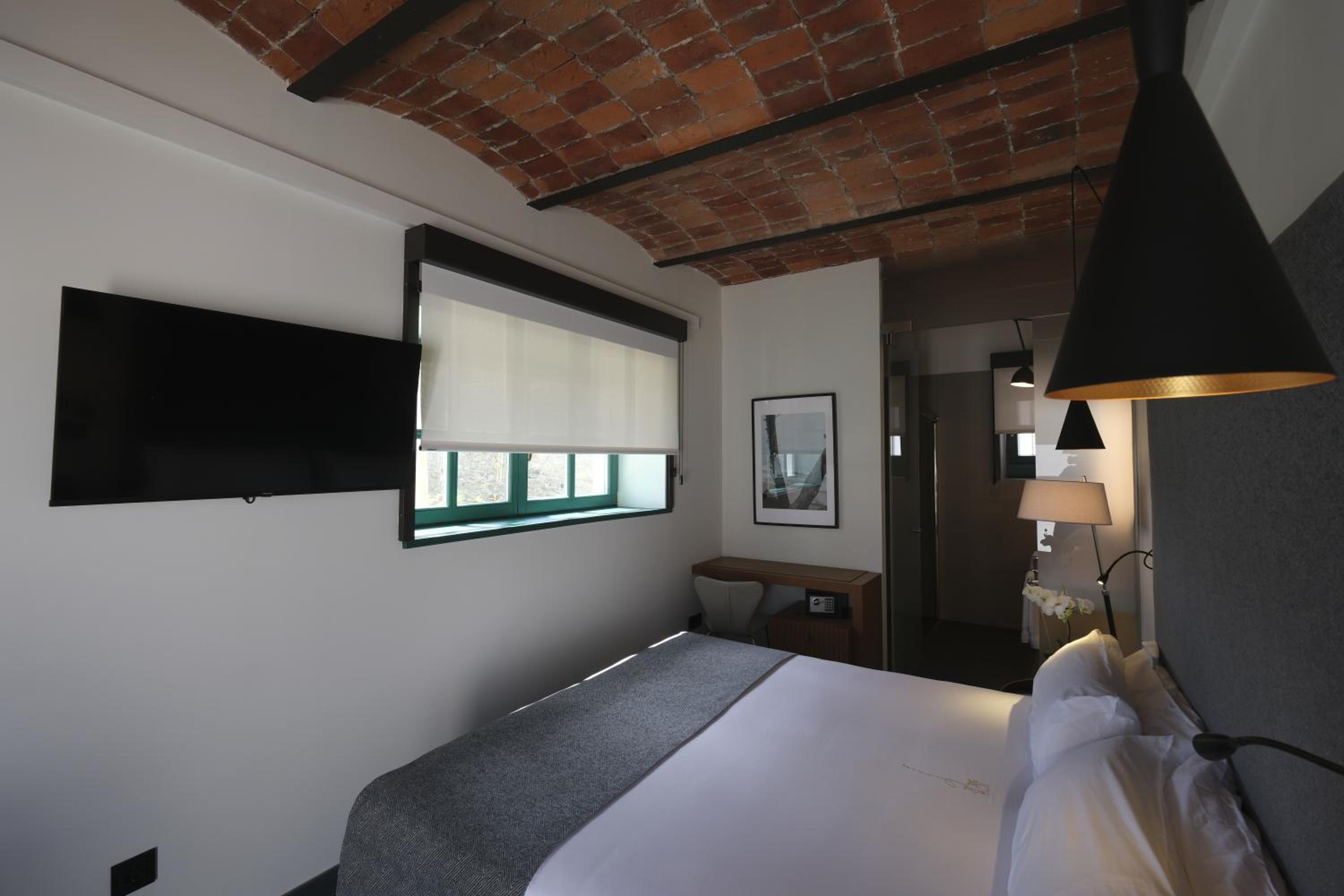 Superior Room at the Guests House - Photo 12
