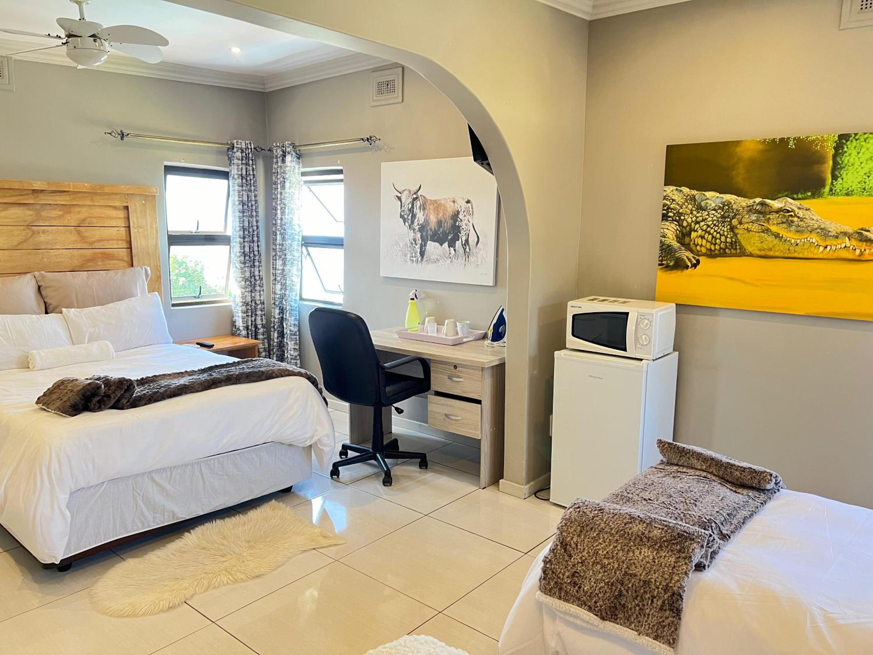 Family Room with Sea View - Photo 4
