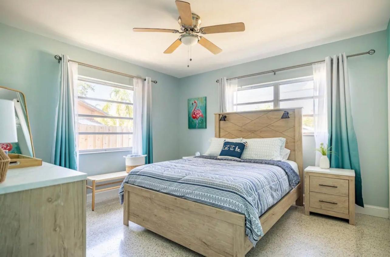 Three-Bedroom House photo 2