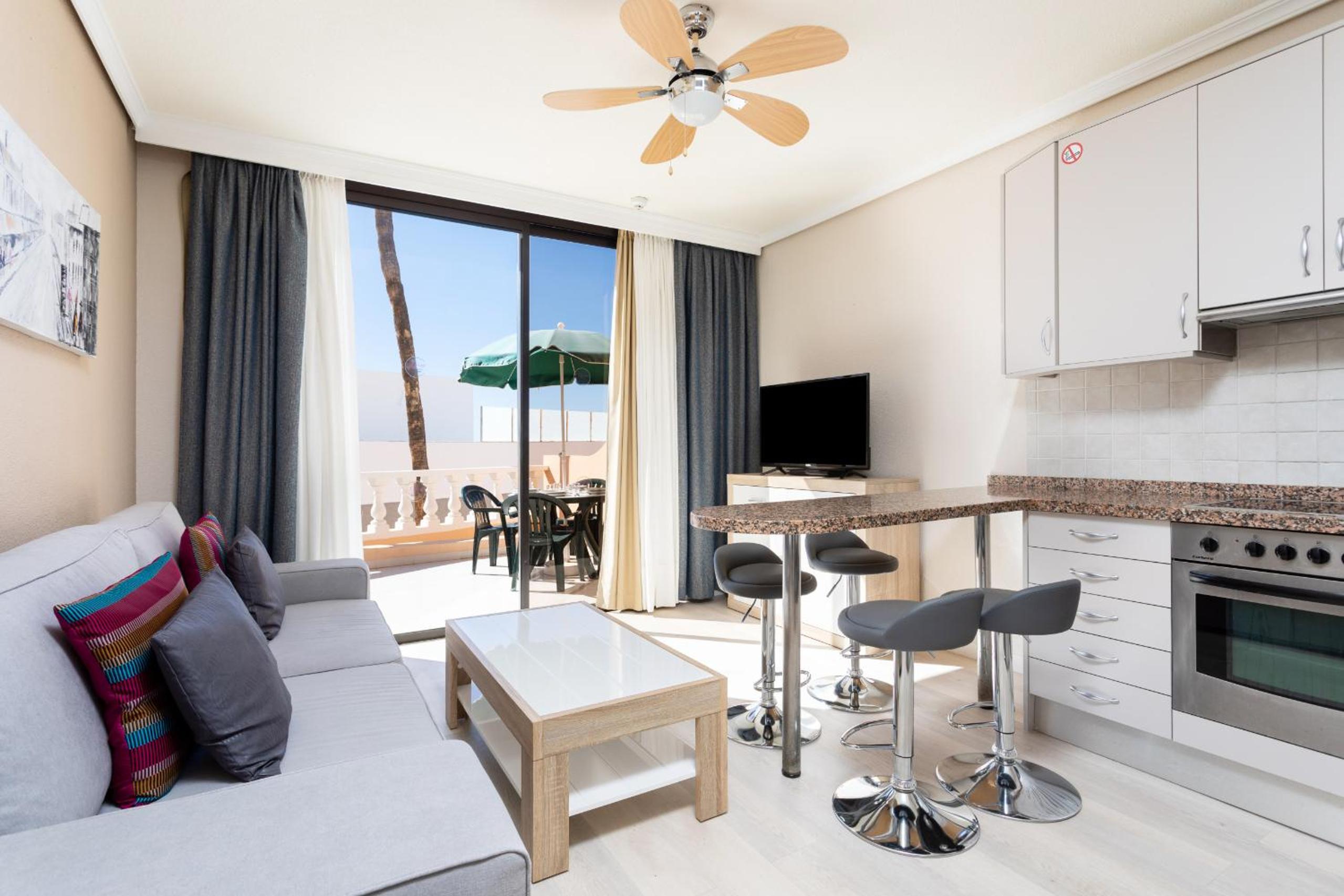 Apartamento de lujo de una habitación con vistas al mar