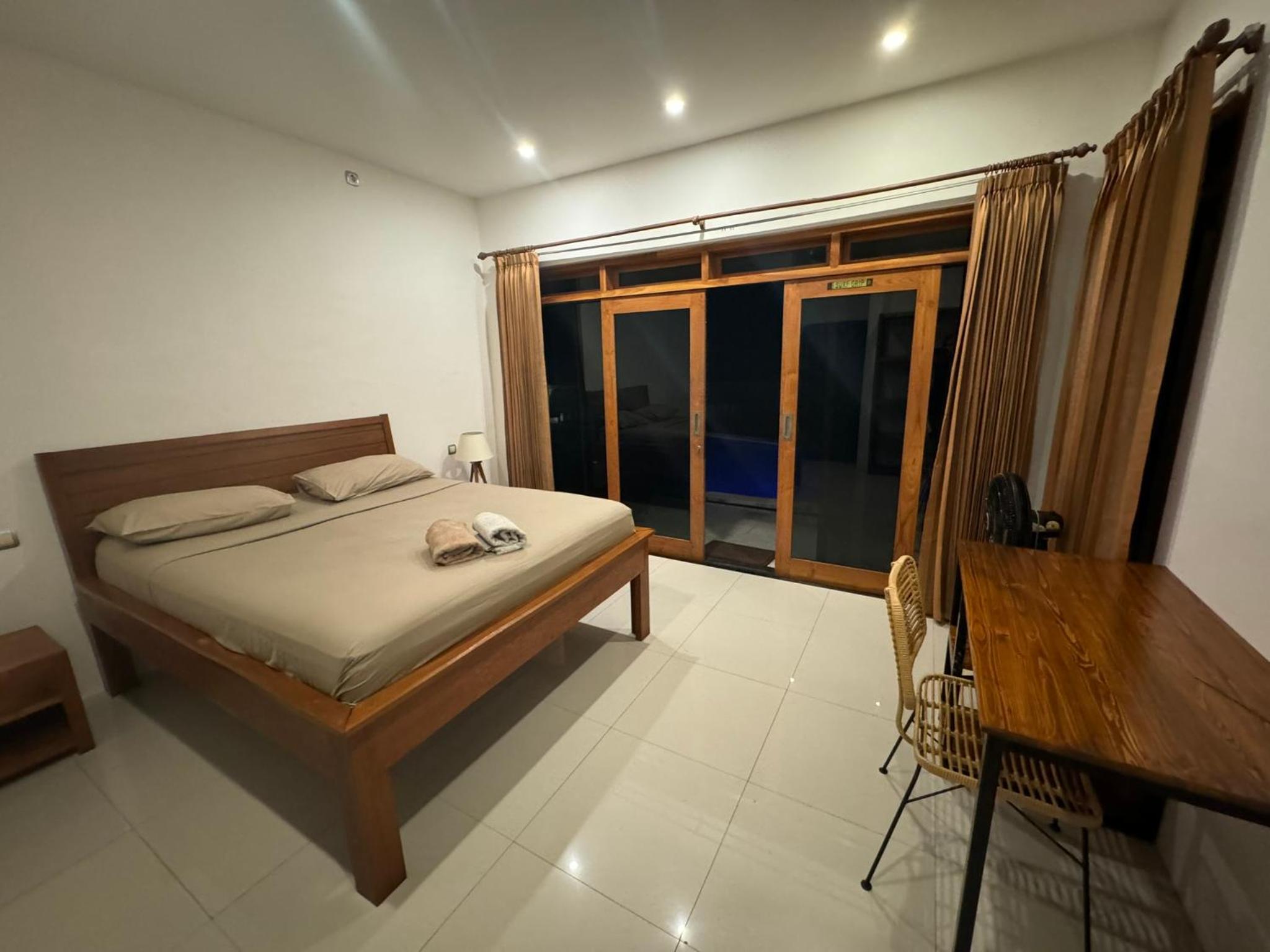 Double Room with Private Bathroom - Photo 1