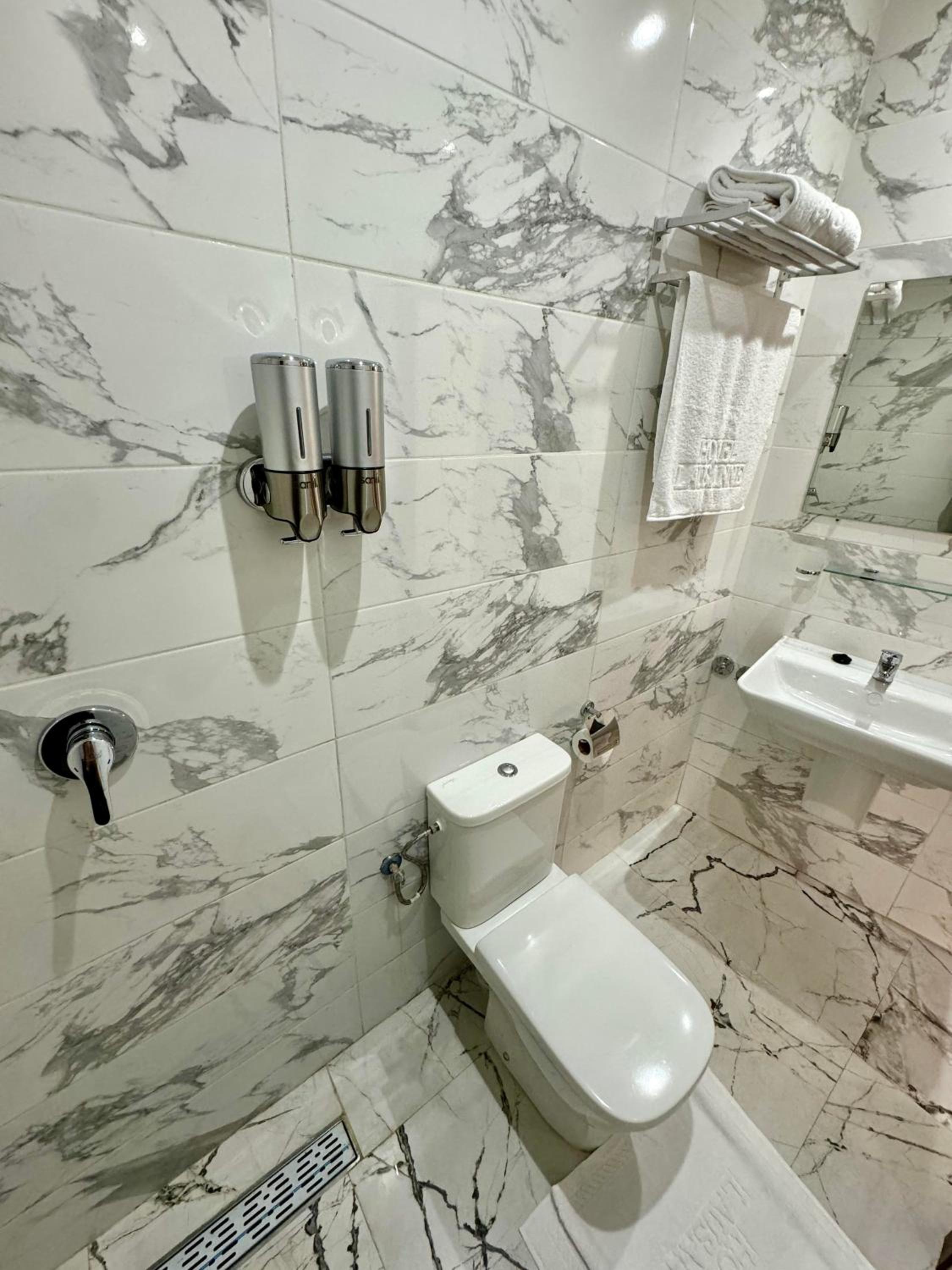 Executive Suite photo 3