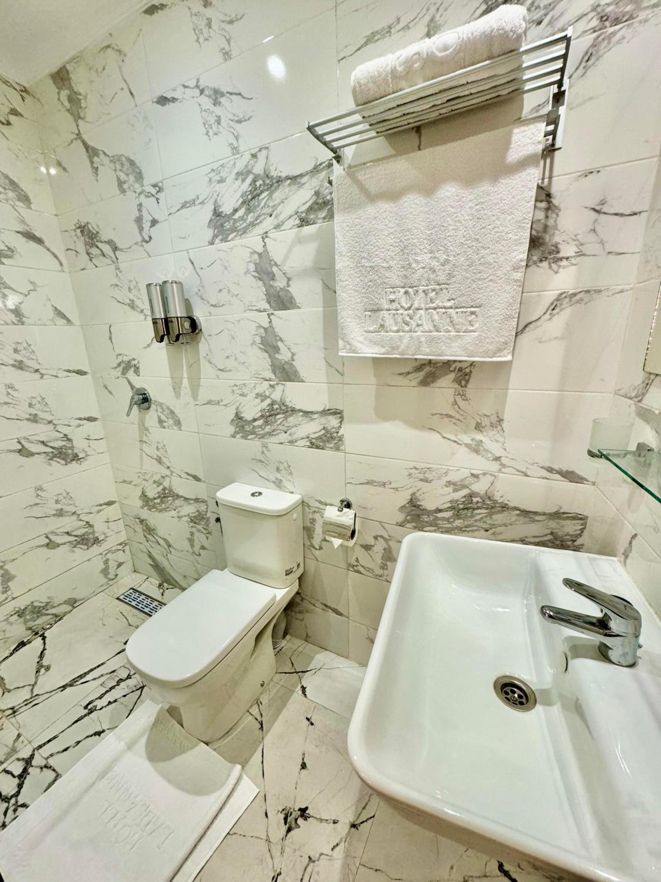 Executive Suite photo 2