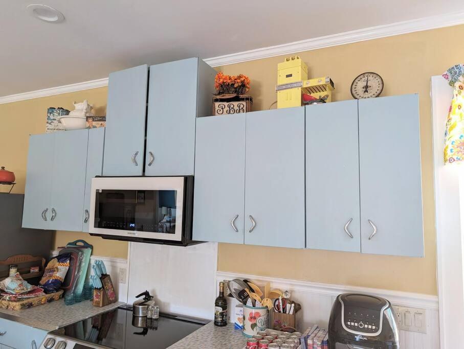 Four-Bedroom House photo 2