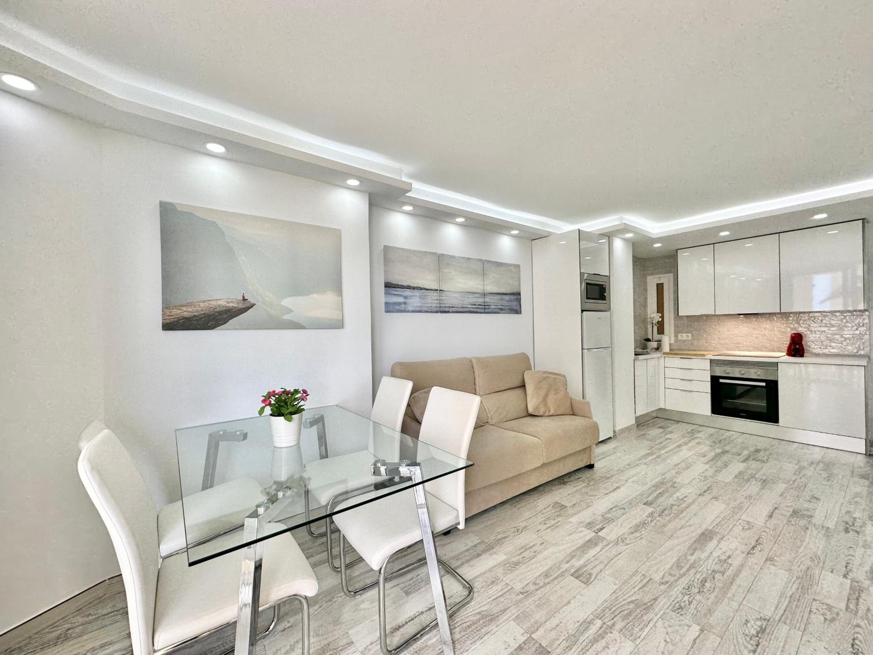 Apartamento con vista al mar