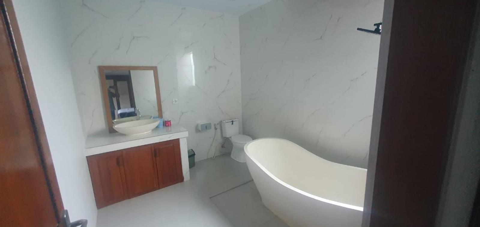 Large Double Room photo 3