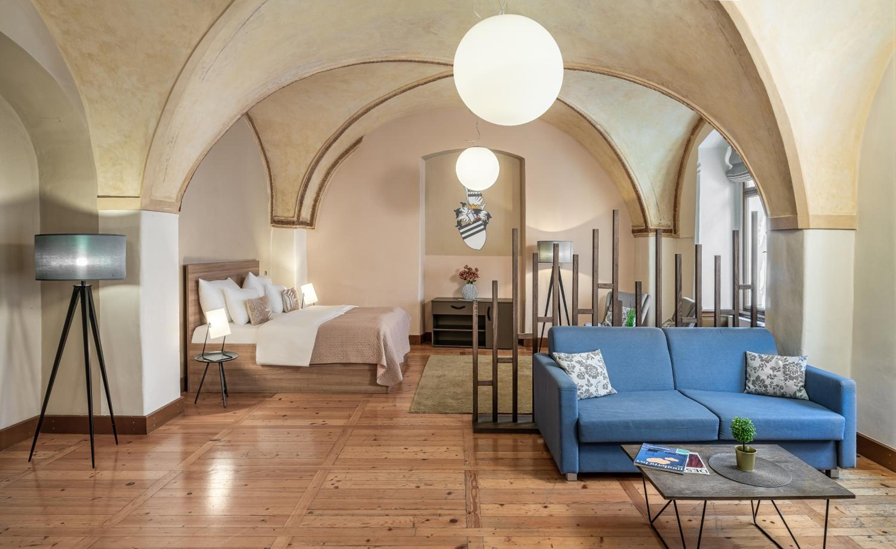 Luxury Two Bedroom Apartment