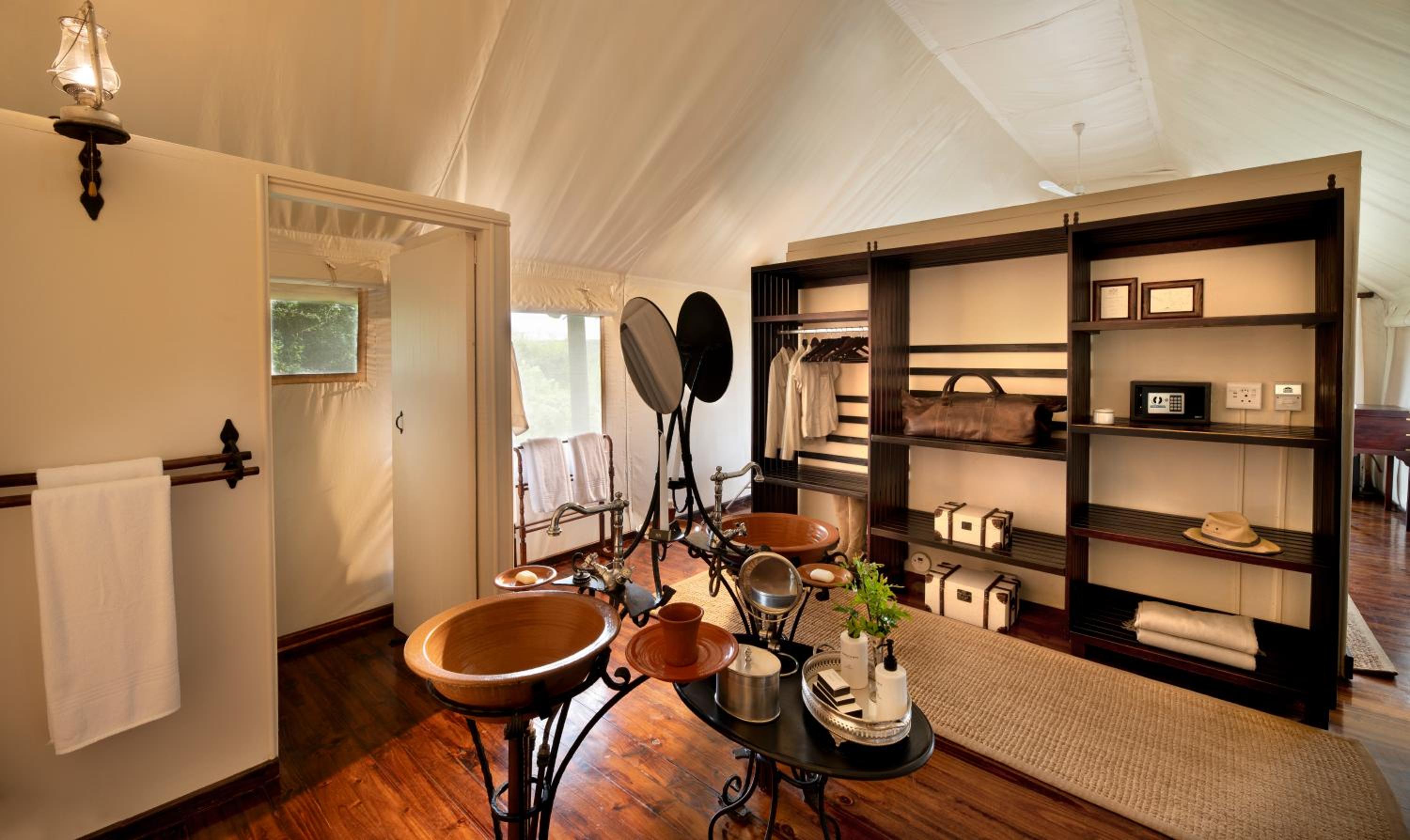 Tent - Photo 5