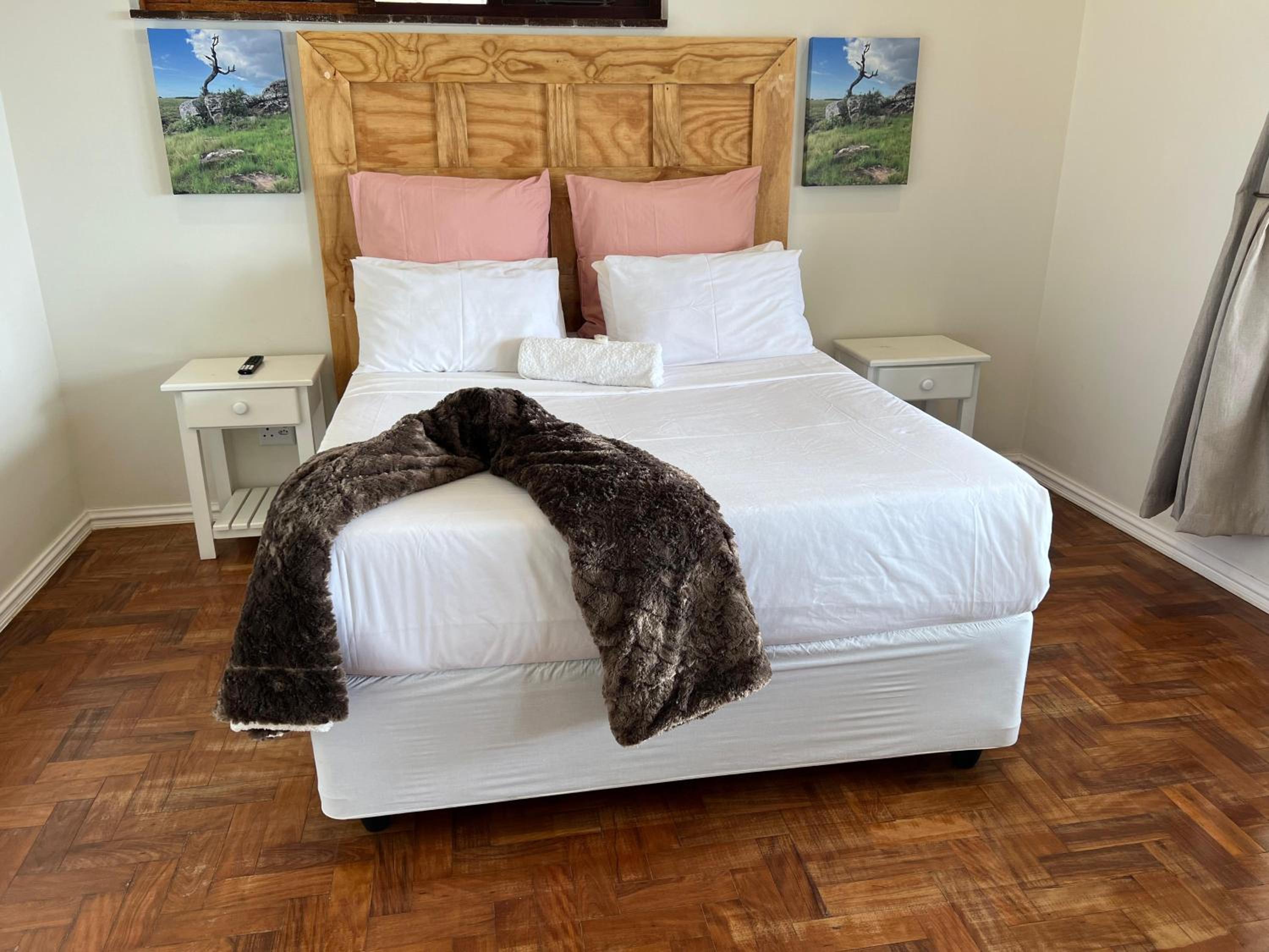 Standard Queen Room - Photo 3