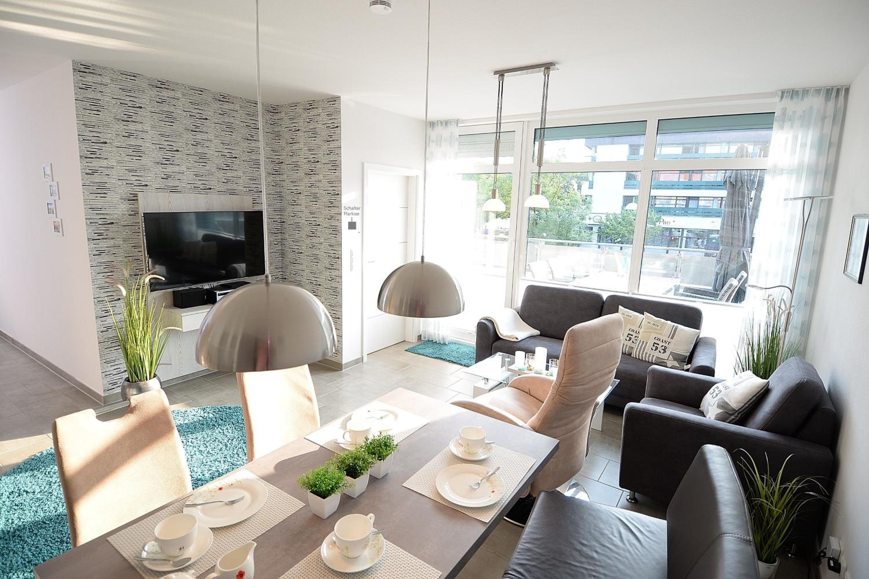 Two-Bedroom Apartment with Balcony photo 1